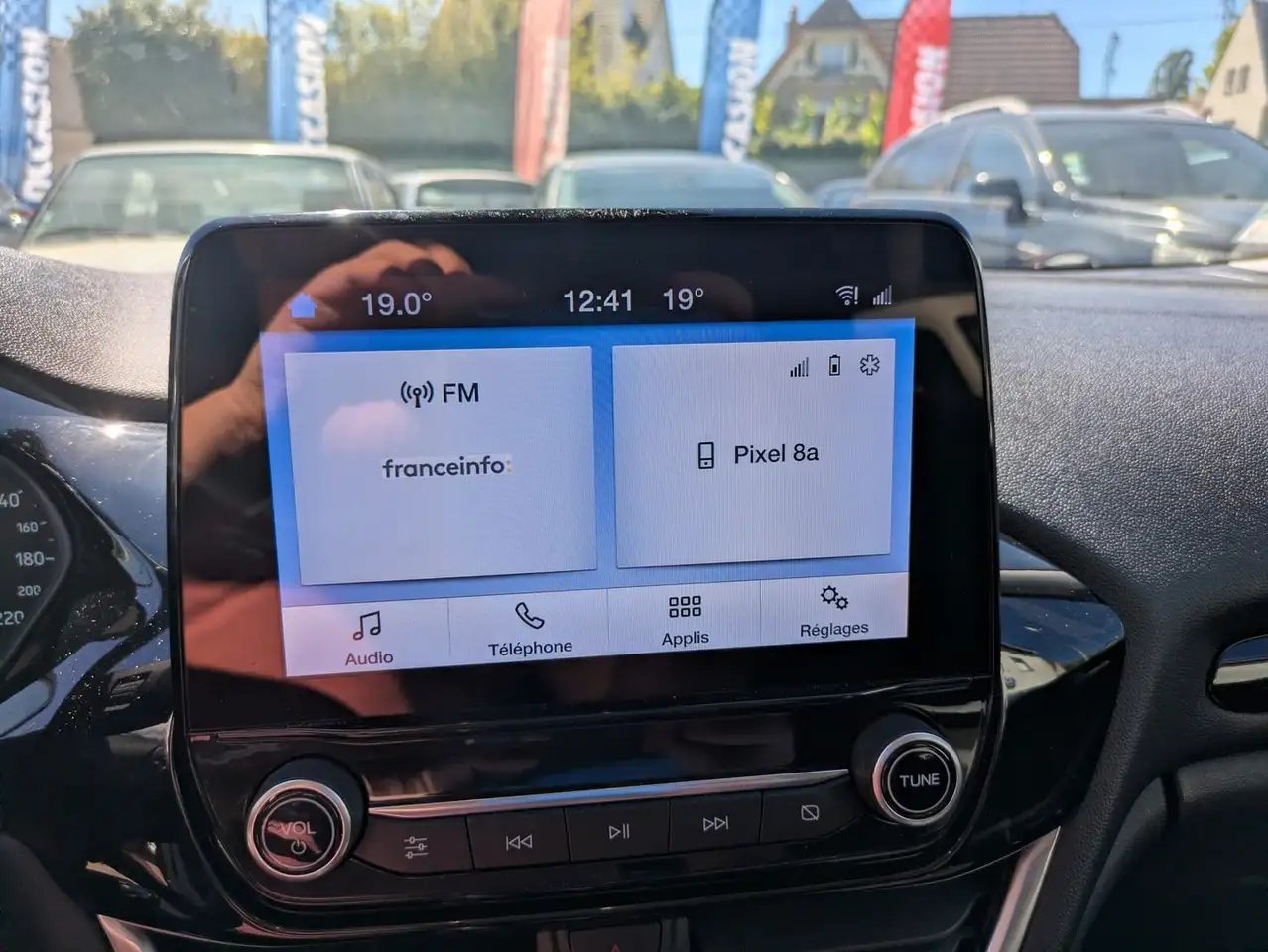 Ford Fiesta Active — photo 29