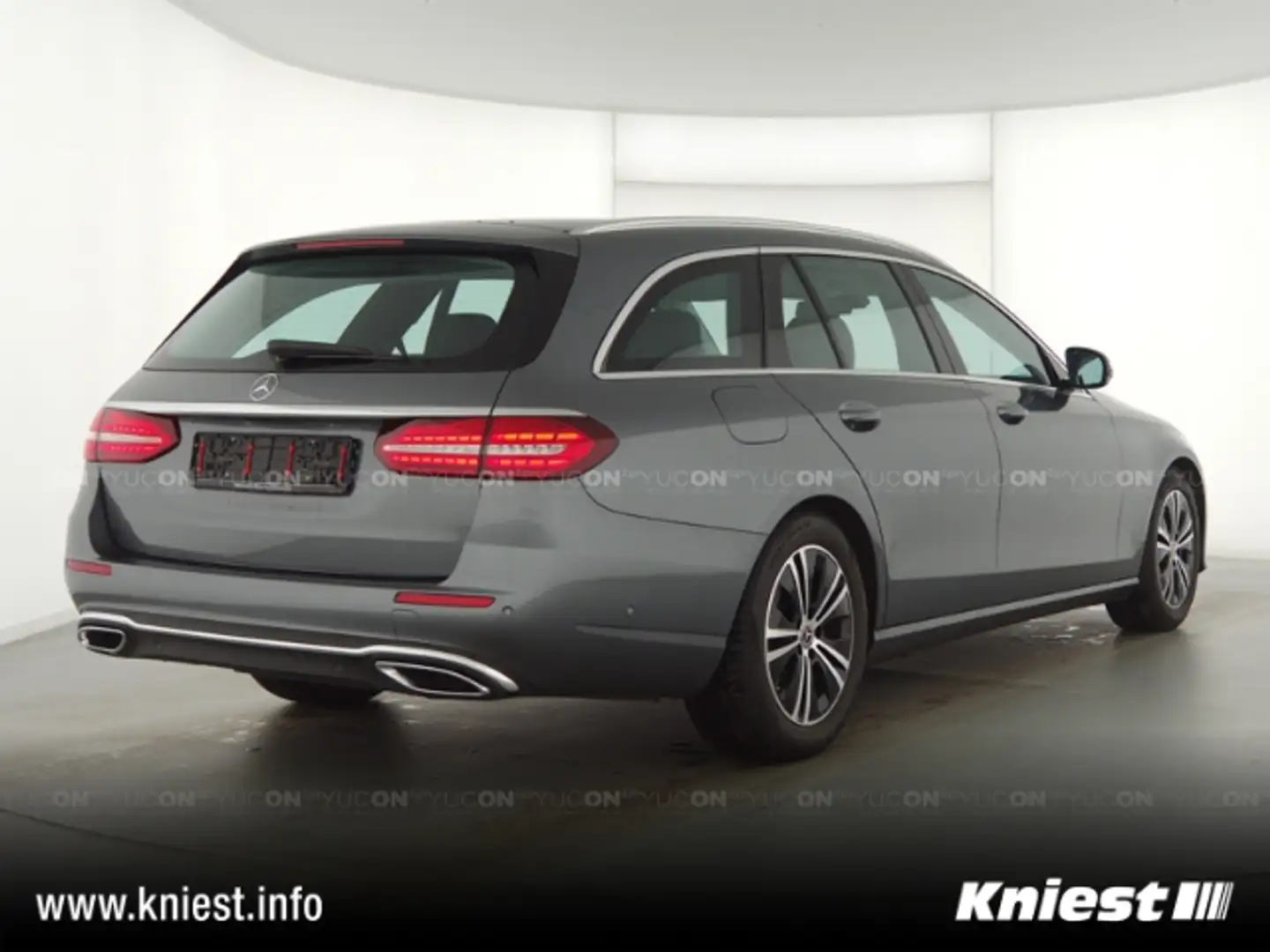Mercedes-Benz E 220 T d Avantgarde+MBUX+SHD+Multibeam+Kamera Gris - 2