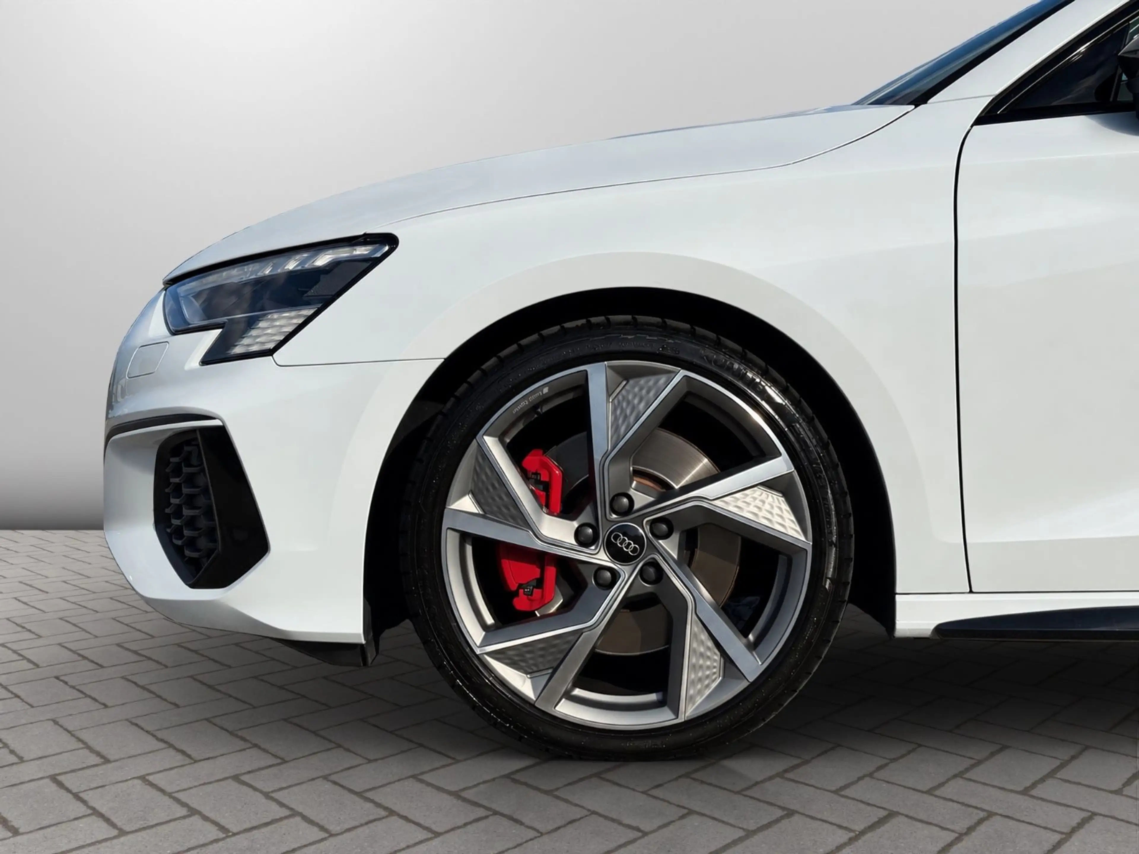 Audi S3 Limousine *CARBON*ACC*MATRIX*BLACK*KEYL*RCAM* — photo 14