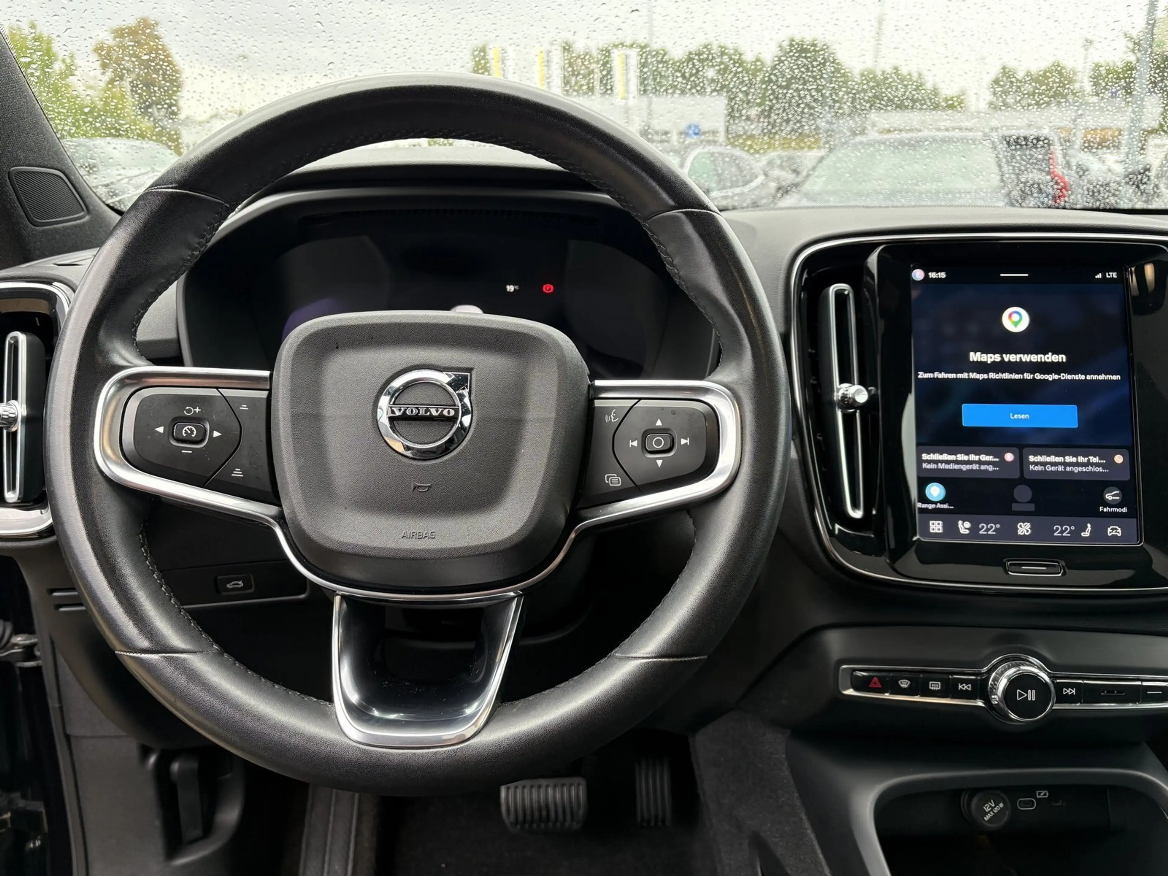 Volvo C40 Recharge Pure Electric 2WD Ultimate — photo 12