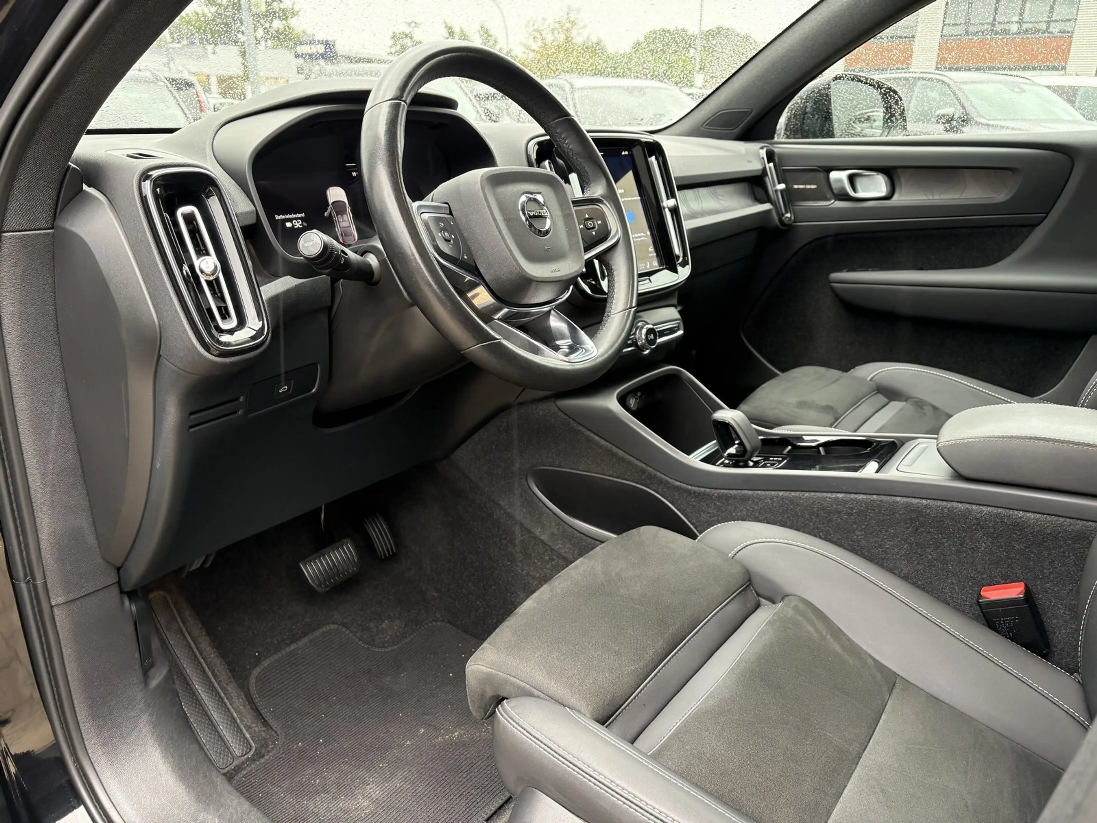 Volvo C40 Recharge Pure Electric 2WD Ultimate — photo 10