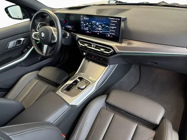 BMW 3 Series view 7