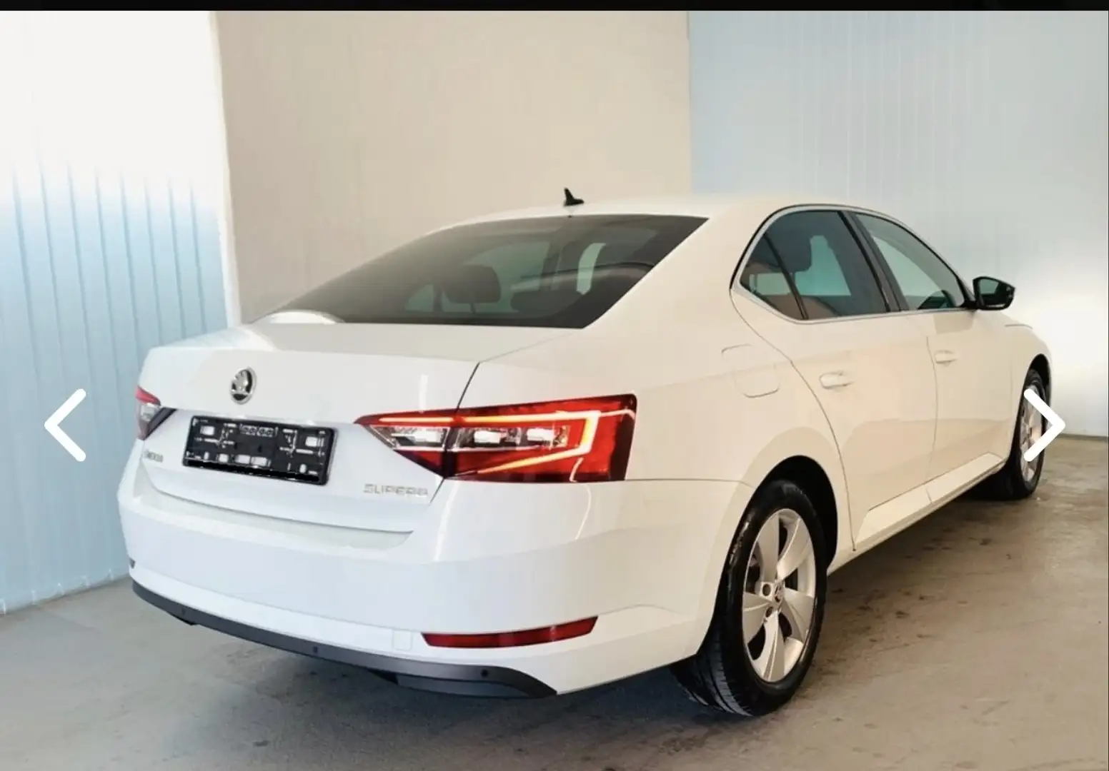 Skoda Superb 2.0 TDI DSG L&K - 1