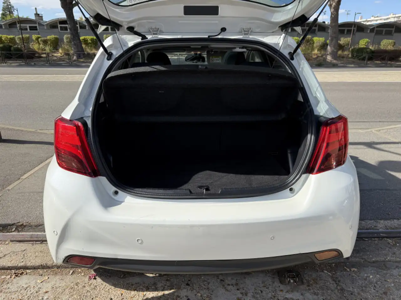 Toyota Yaris Yaris — photo 16