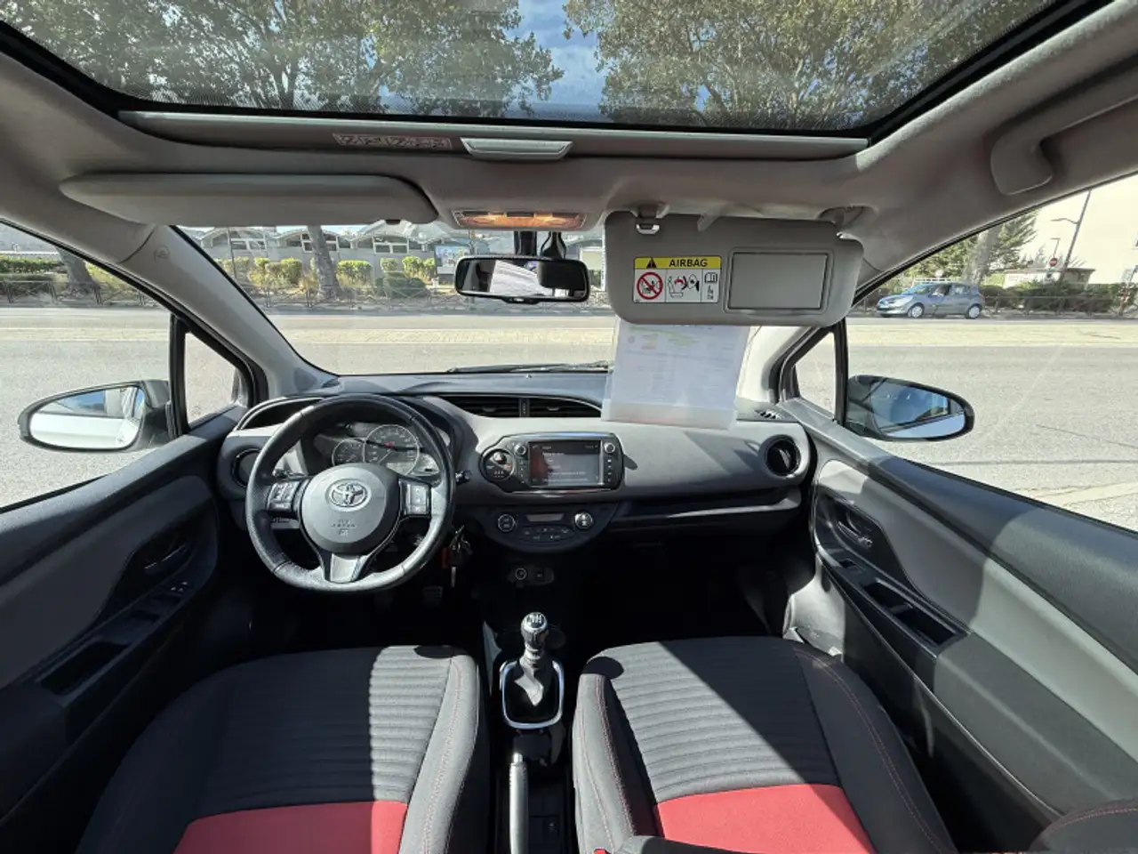Toyota Yaris Yaris — photo 8