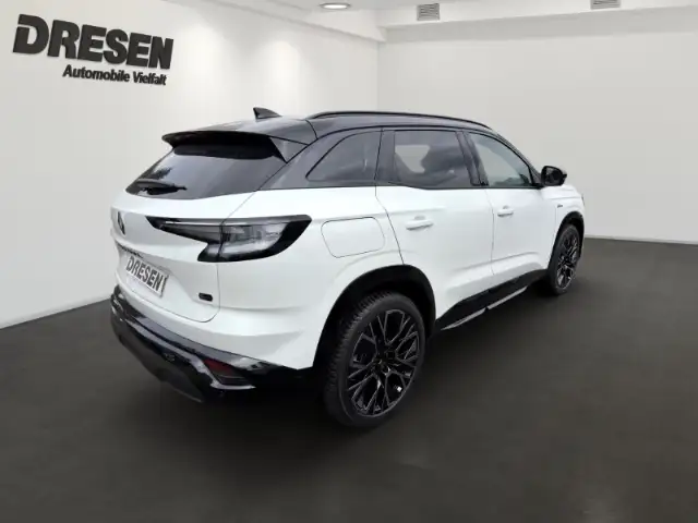 Renault Austral view 3