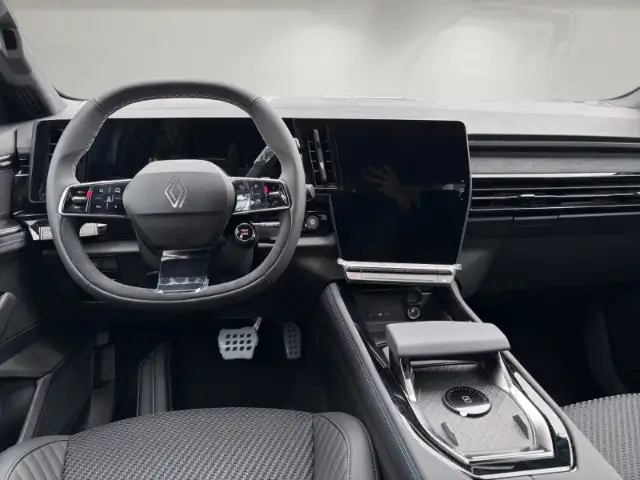 Renault Austral view 11