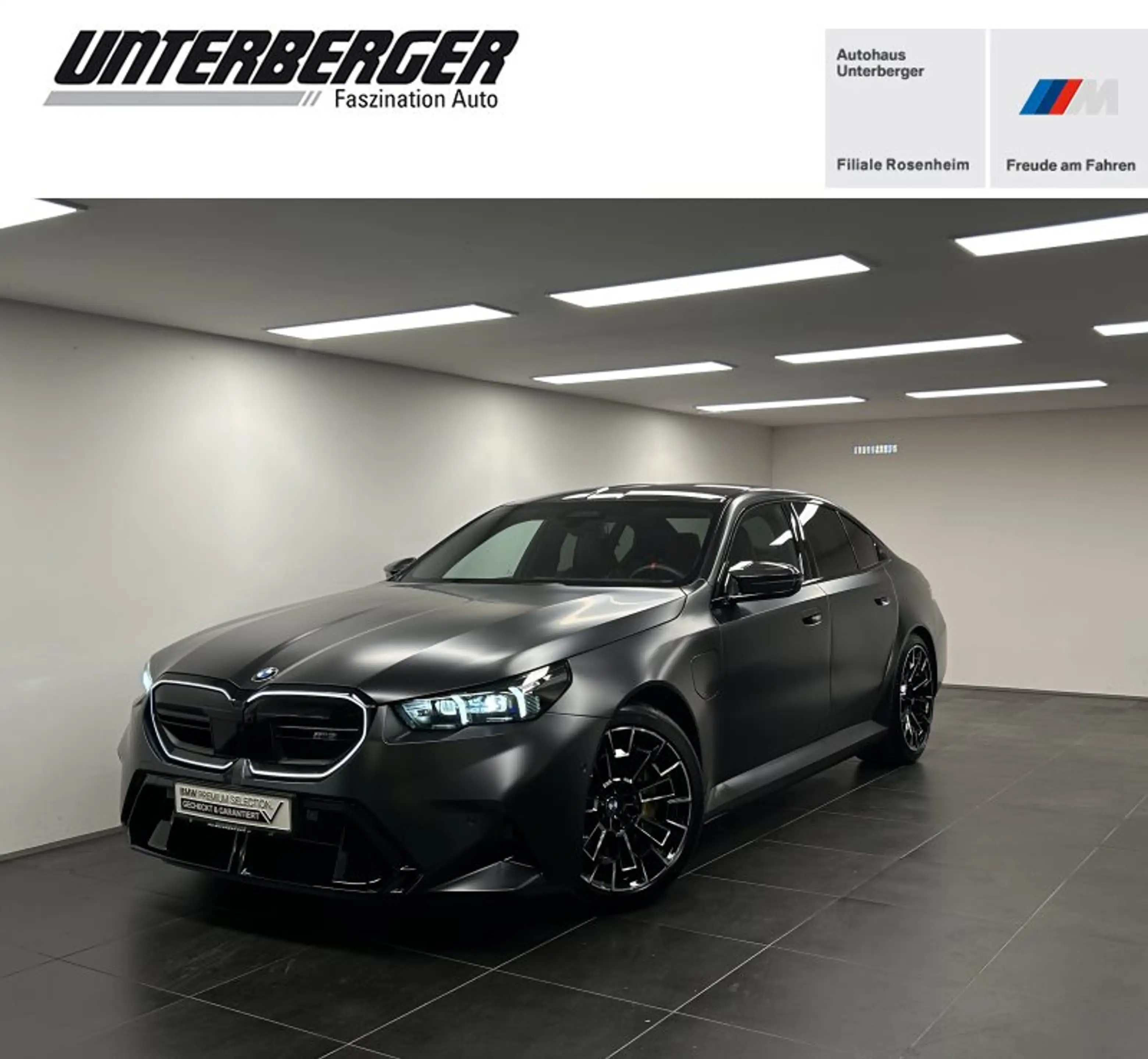 BMW M5 Limousine
