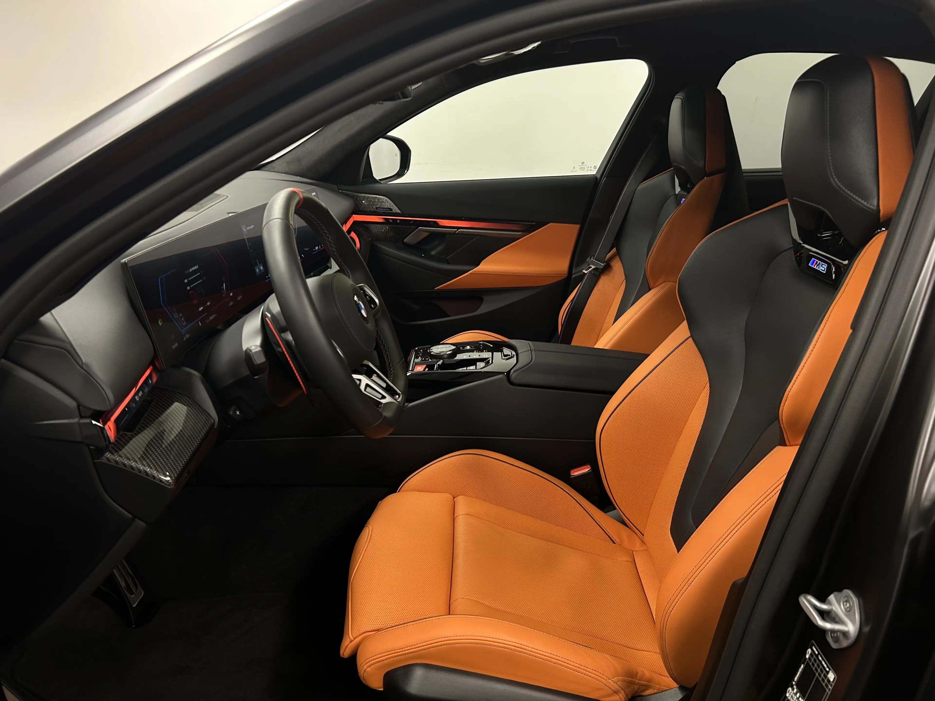 BMW M5 Limousine — photo 4