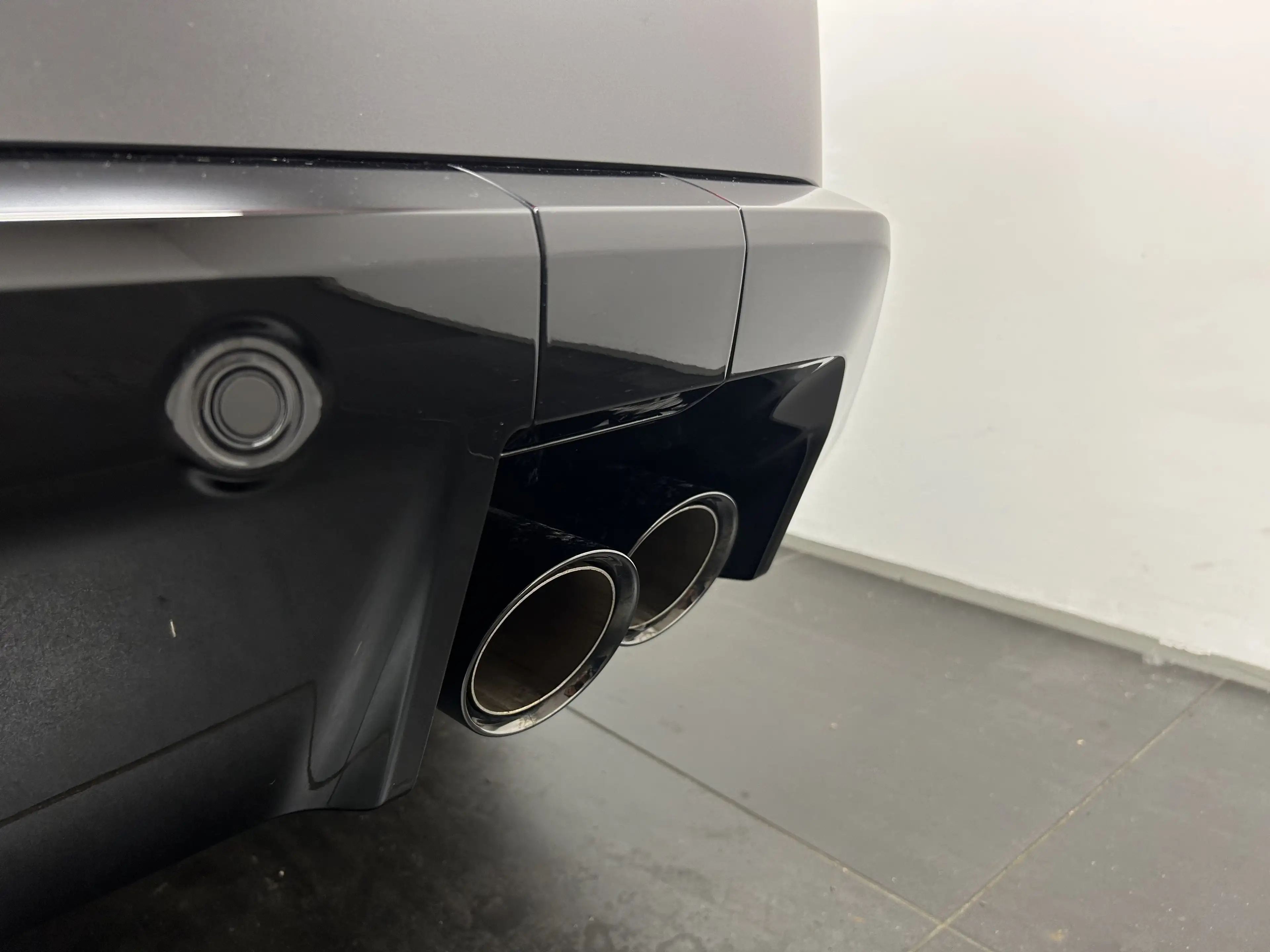 BMW M5 Limousine — photo 14