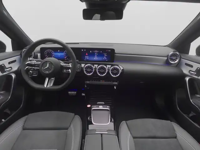Mercedes-Benz A-Class view 18