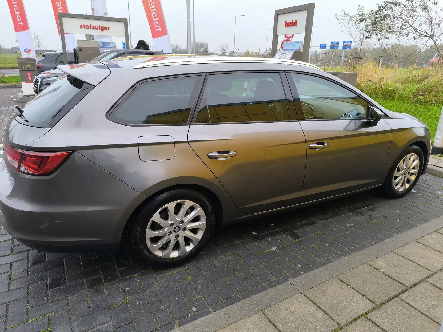 SEAT Leon 1.0 EcoTSI Style Con Bronze - 2