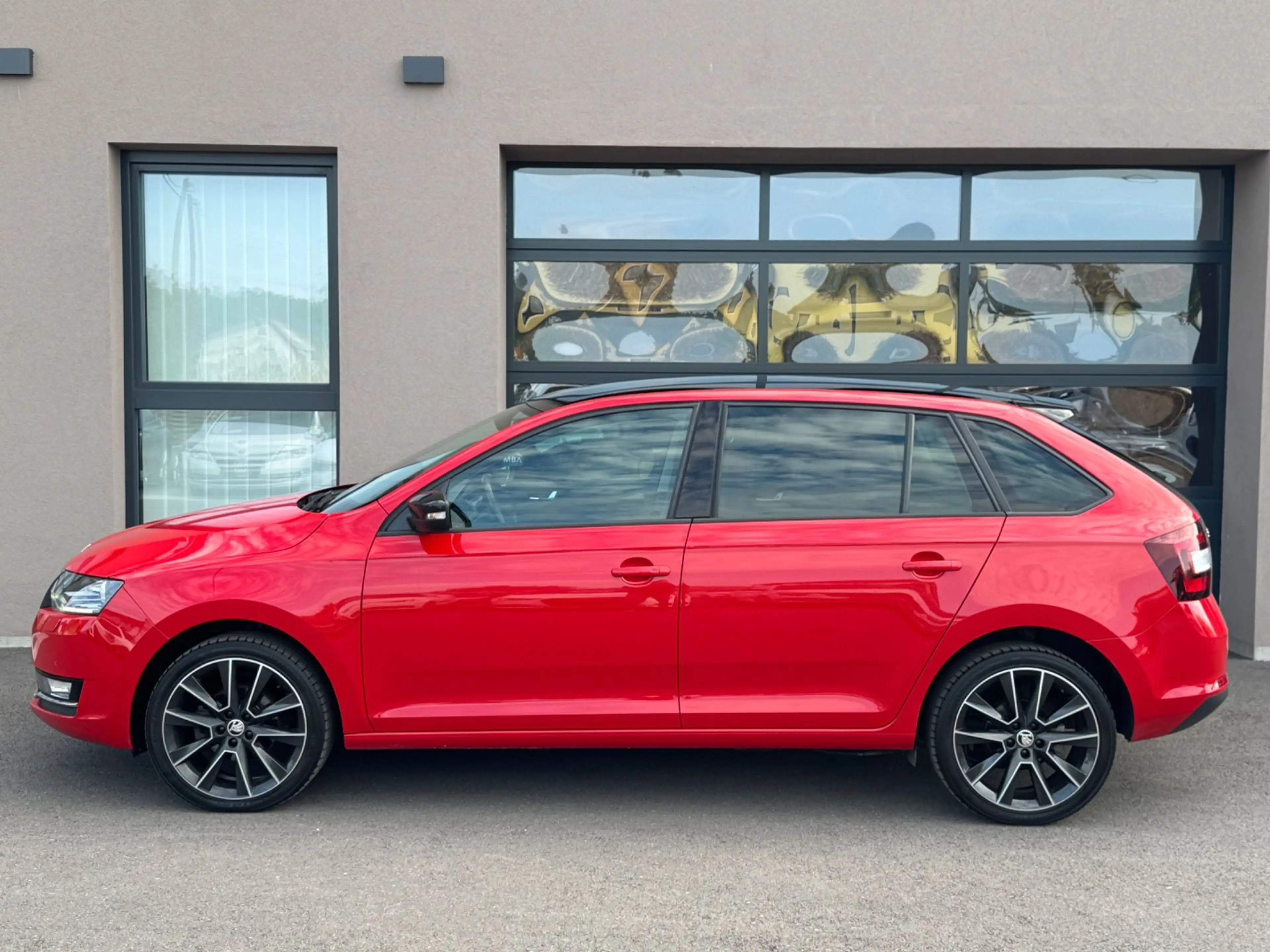 Skoda Rapid/Spaceback 1.0 TSI Sport | Glasdach | LED | RF-Kamera | mtl. — photo 2