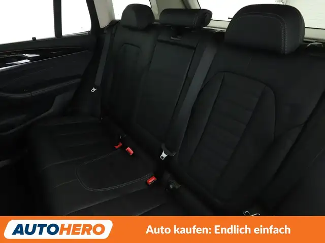 BMW X3 view 14