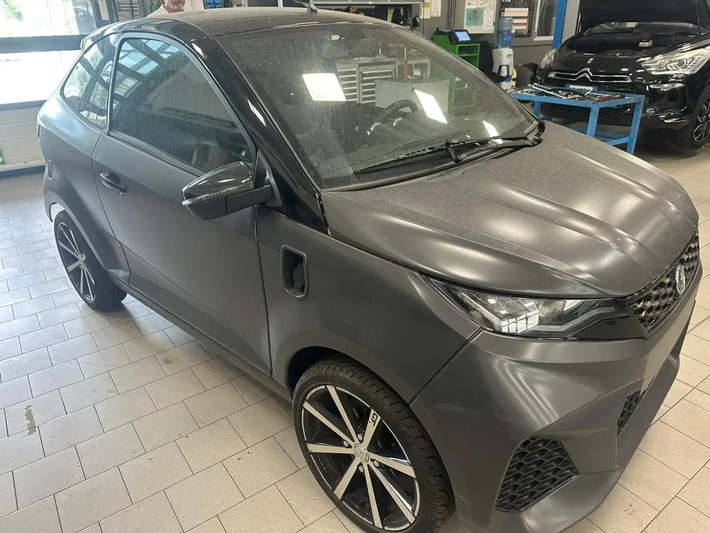 Aixam Coupe eCoupé GTI Ambition Gris - 2