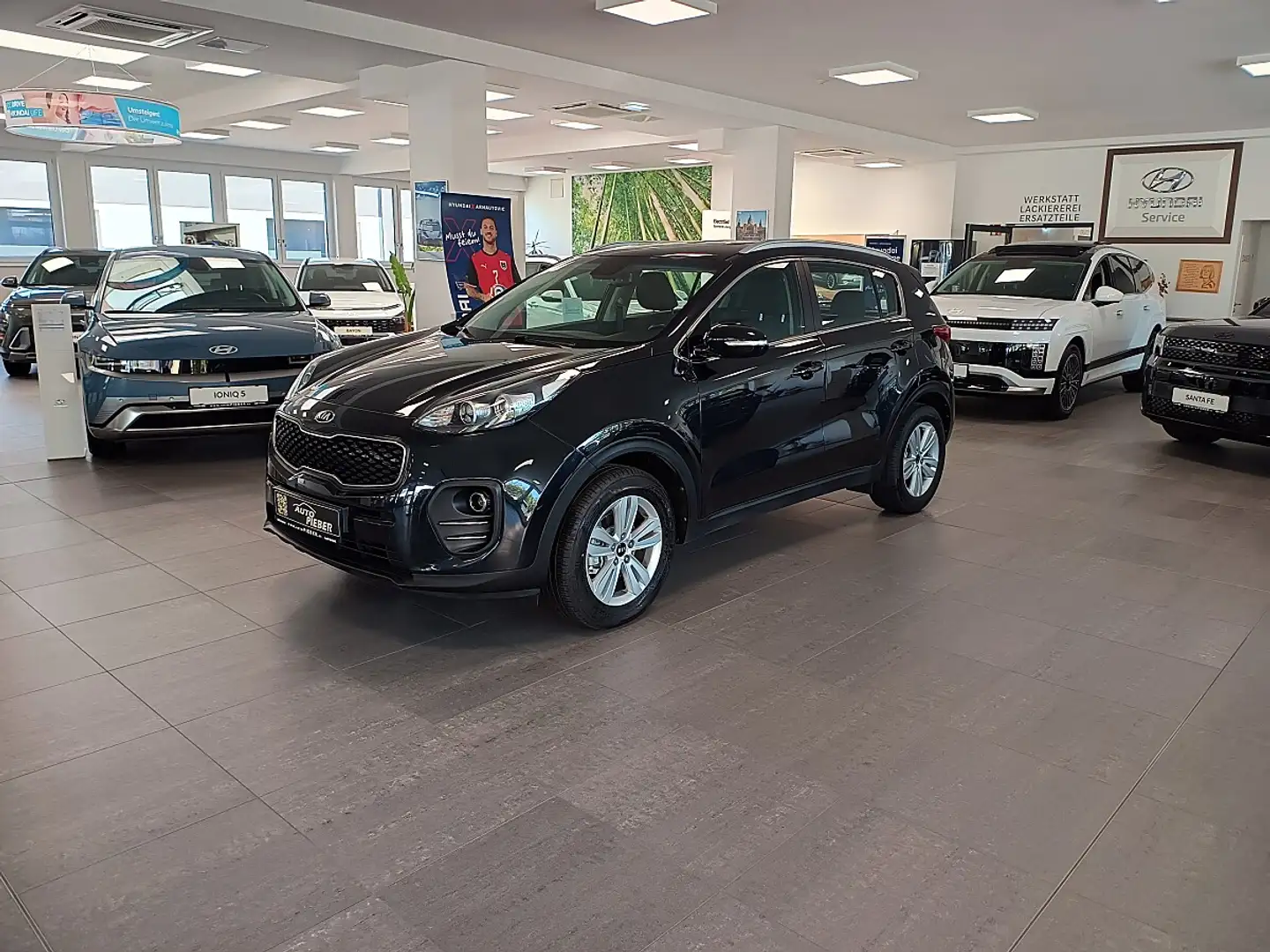 Kia Sportage 1,7 CRDI ISG Silber *Navi*SHZ*RFK* Schwarz - 2