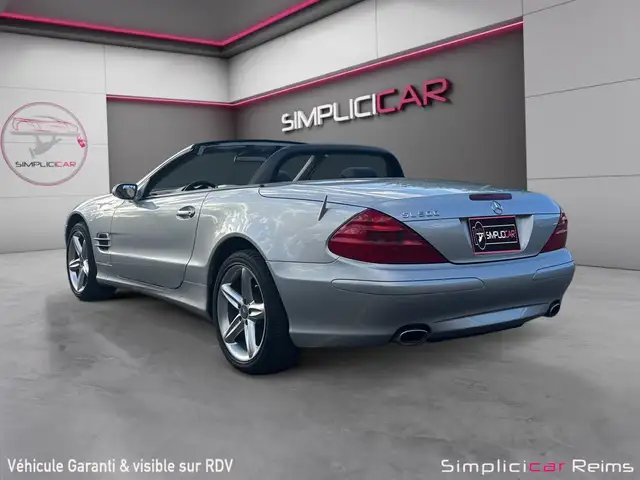 Mercedes-Benz SL view 5
