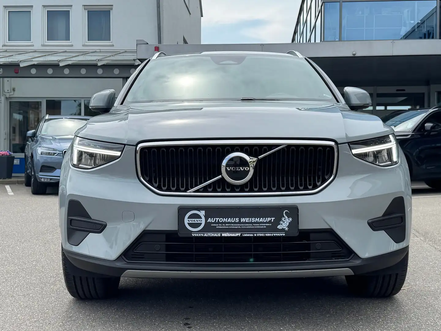 Volvo XC40 B3*Core*NP 49.770*19Zoll*Keyless*R-Kamera Grau - 2