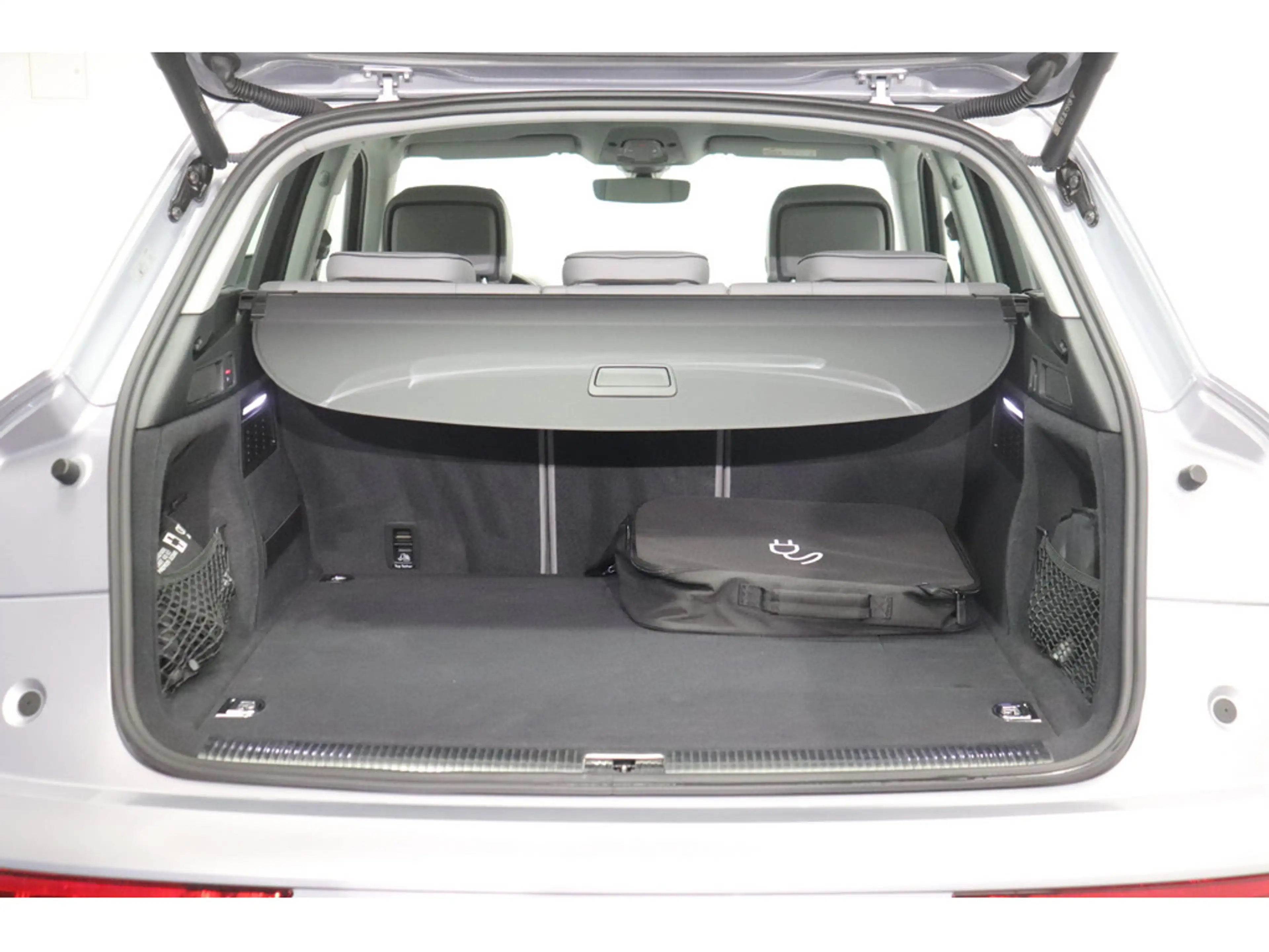 Audi Q5 50 2.0 TFSI e quattro advanced #Matrix #NAVI #AHK — photo 8