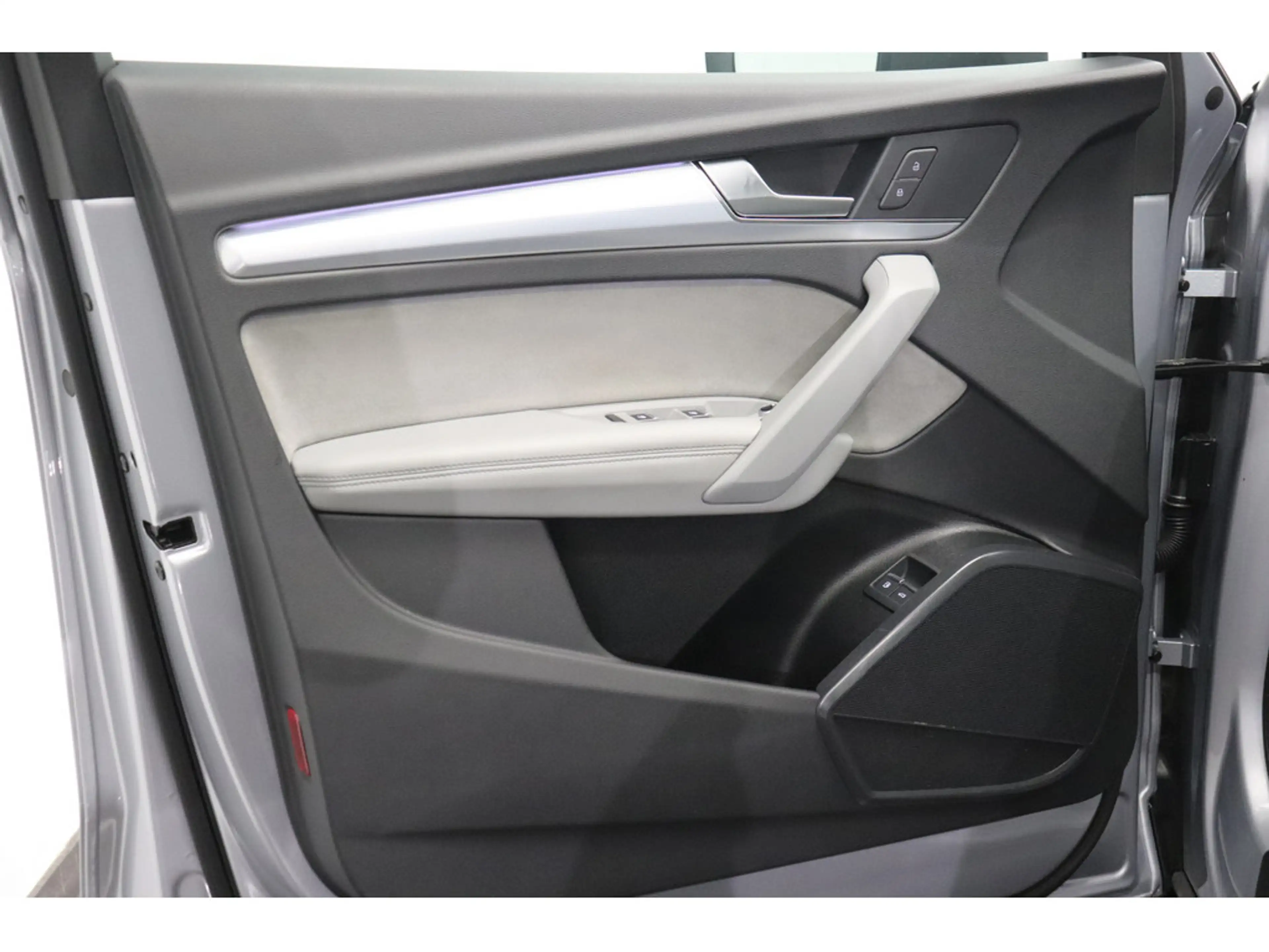 Audi Q5 50 2.0 TFSI e quattro advanced #Matrix #NAVI #AHK — photo 14
