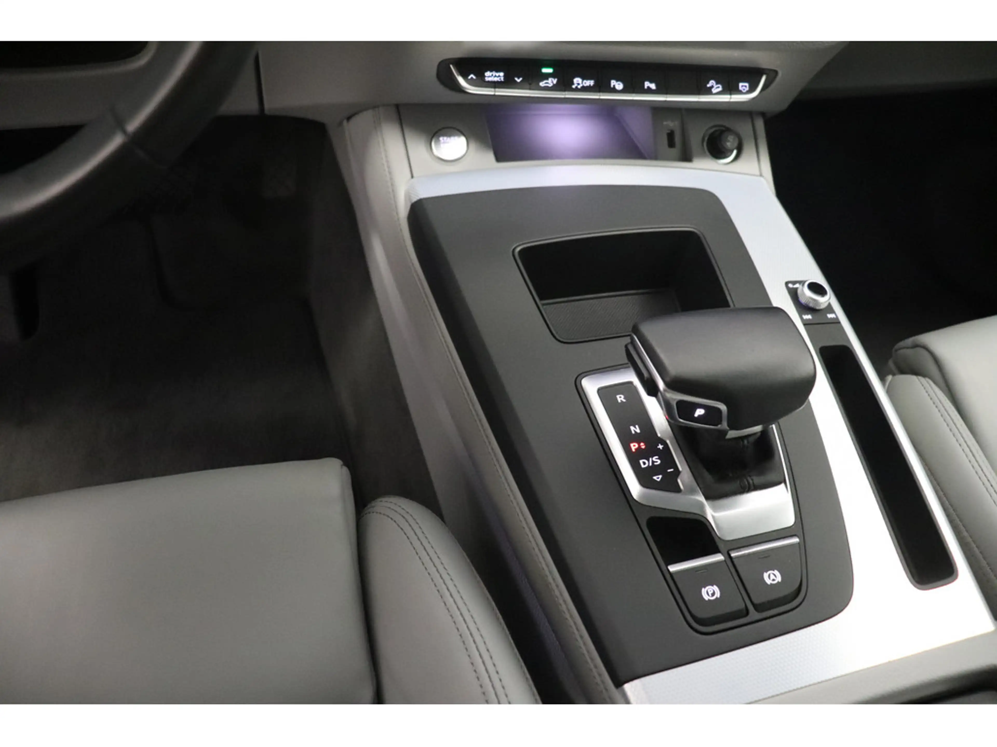 Audi Q5 50 2.0 TFSI e quattro advanced #Matrix #NAVI #AHK — photo 10