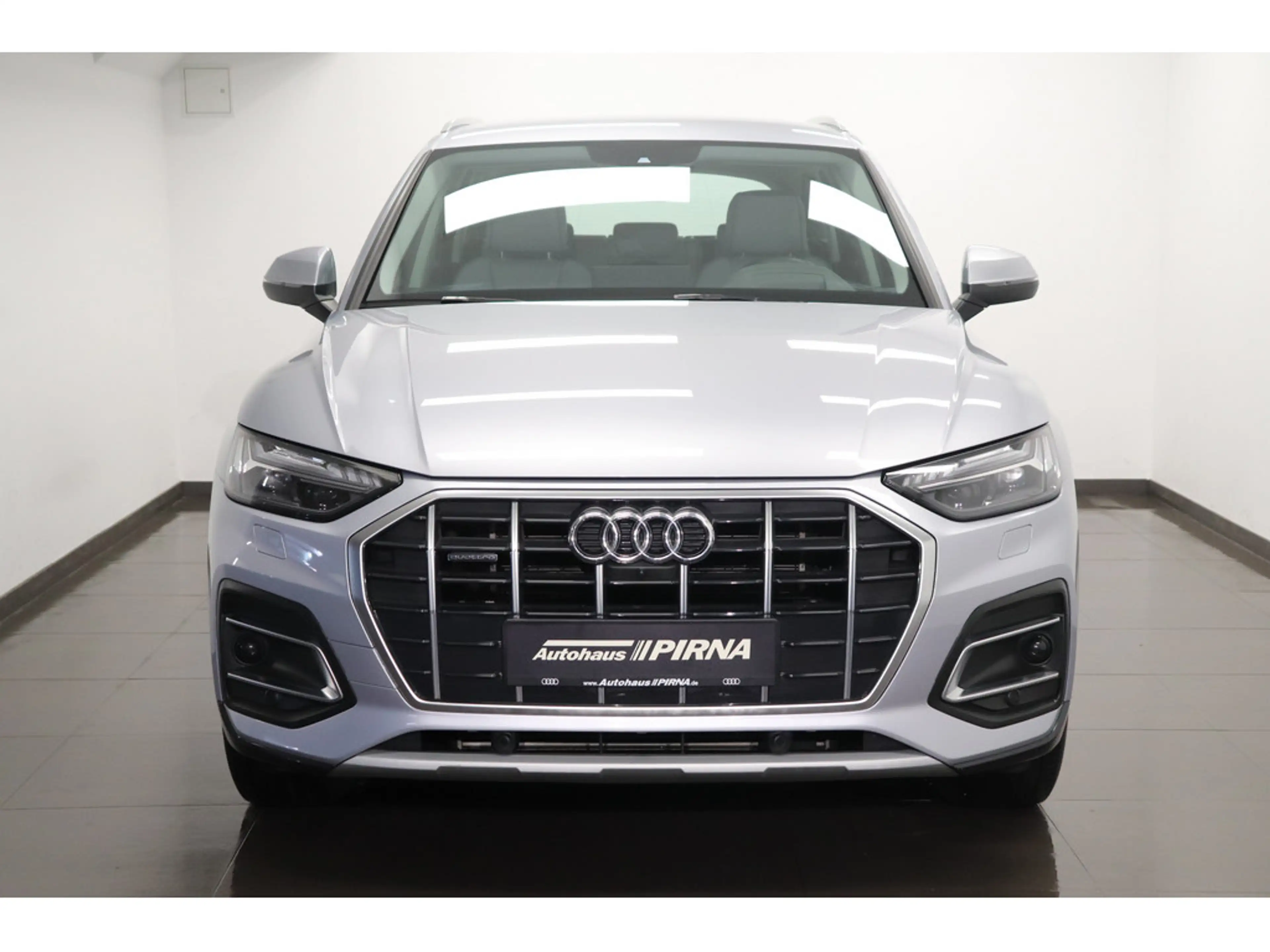 Audi Q5 50 2.0 TFSI e quattro advanced #Matrix #NAVI #AHK — photo 3