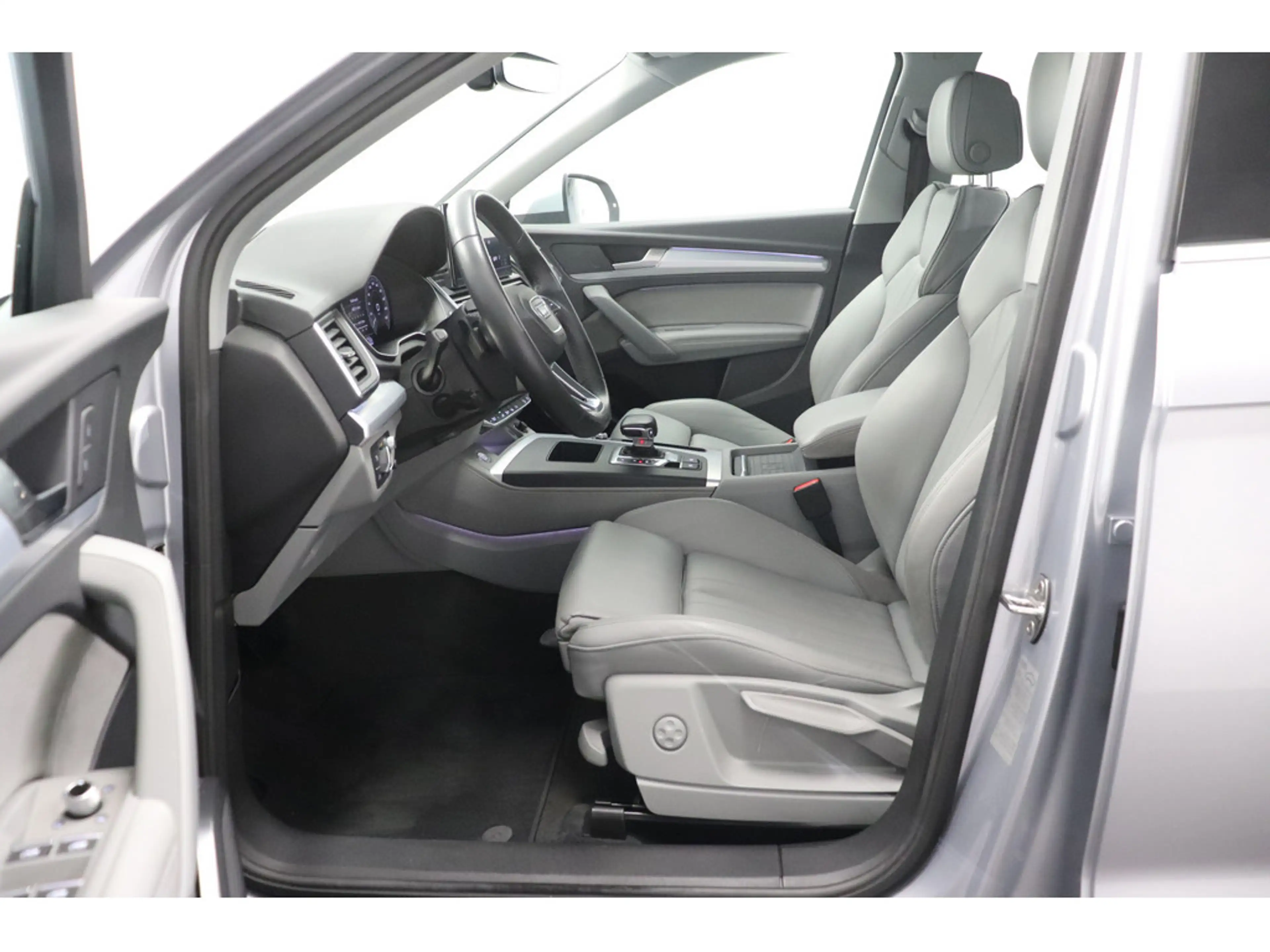 Audi Q5 50 2.0 TFSI e quattro advanced #Matrix #NAVI #AHK — photo 11