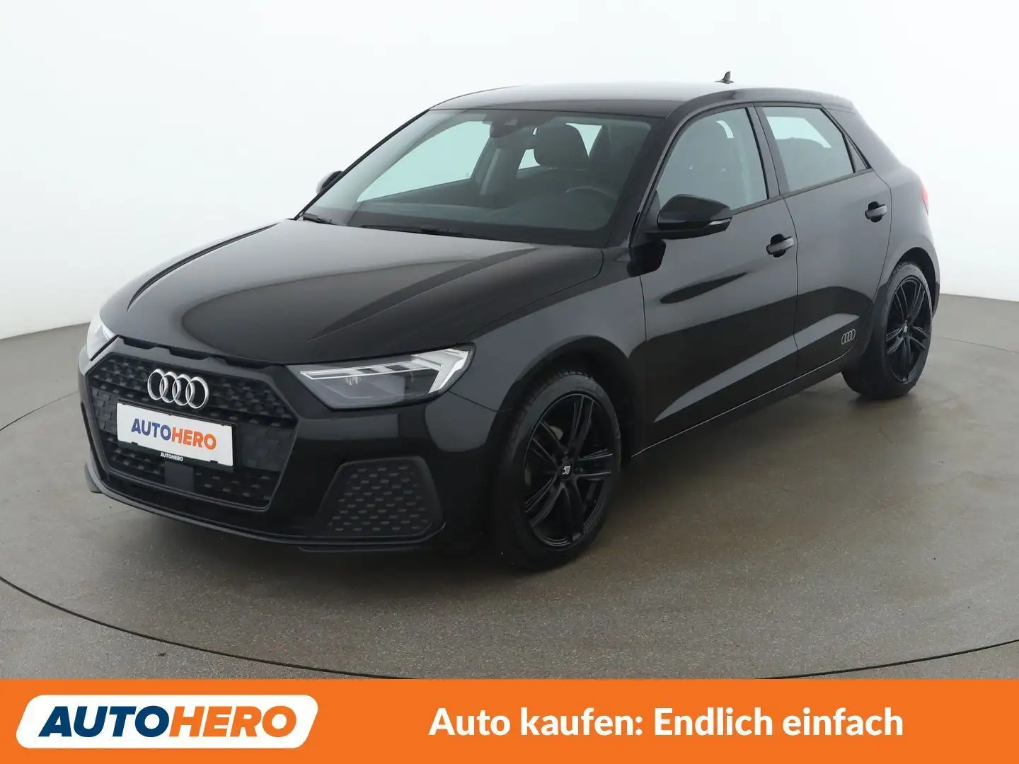 Audi A1 35 TFSI Schwarz - 1