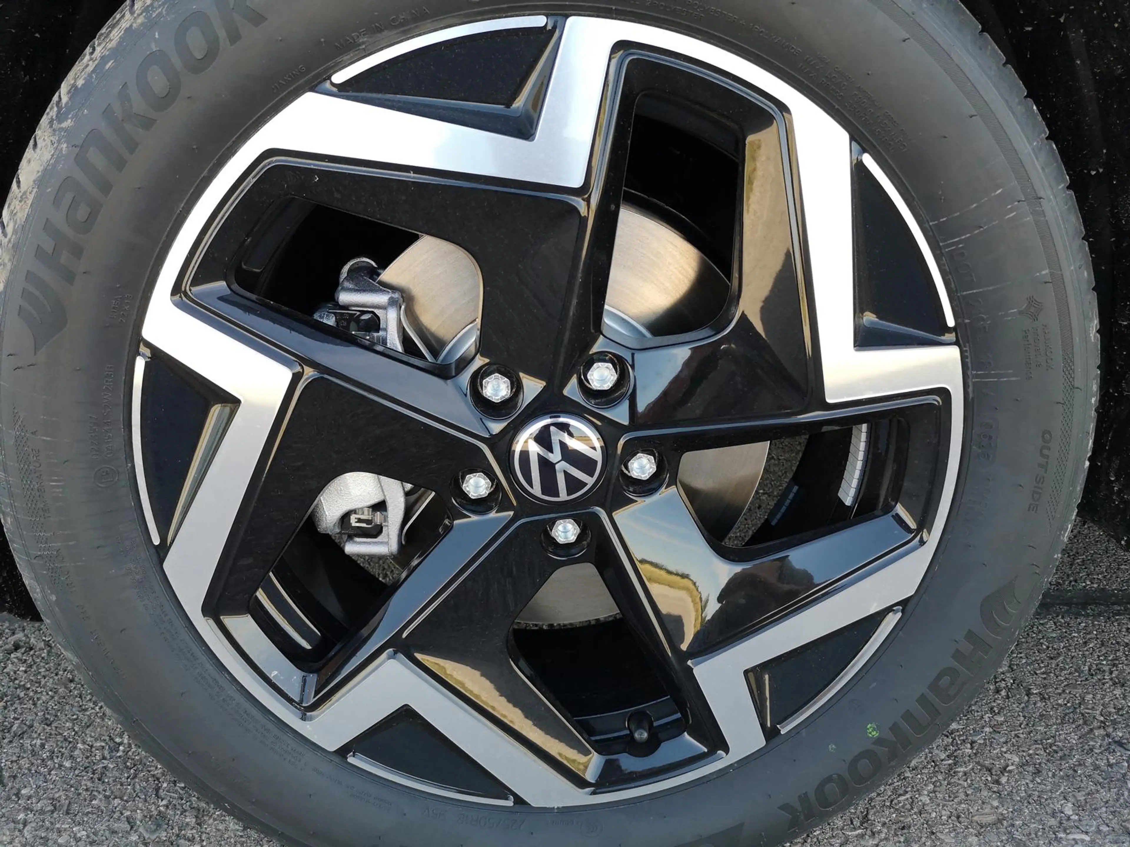 Volkswagen T-Roc 1.5eTSI DSG R-Line AHK ACC el. Hk 18 Zoll — photo 4