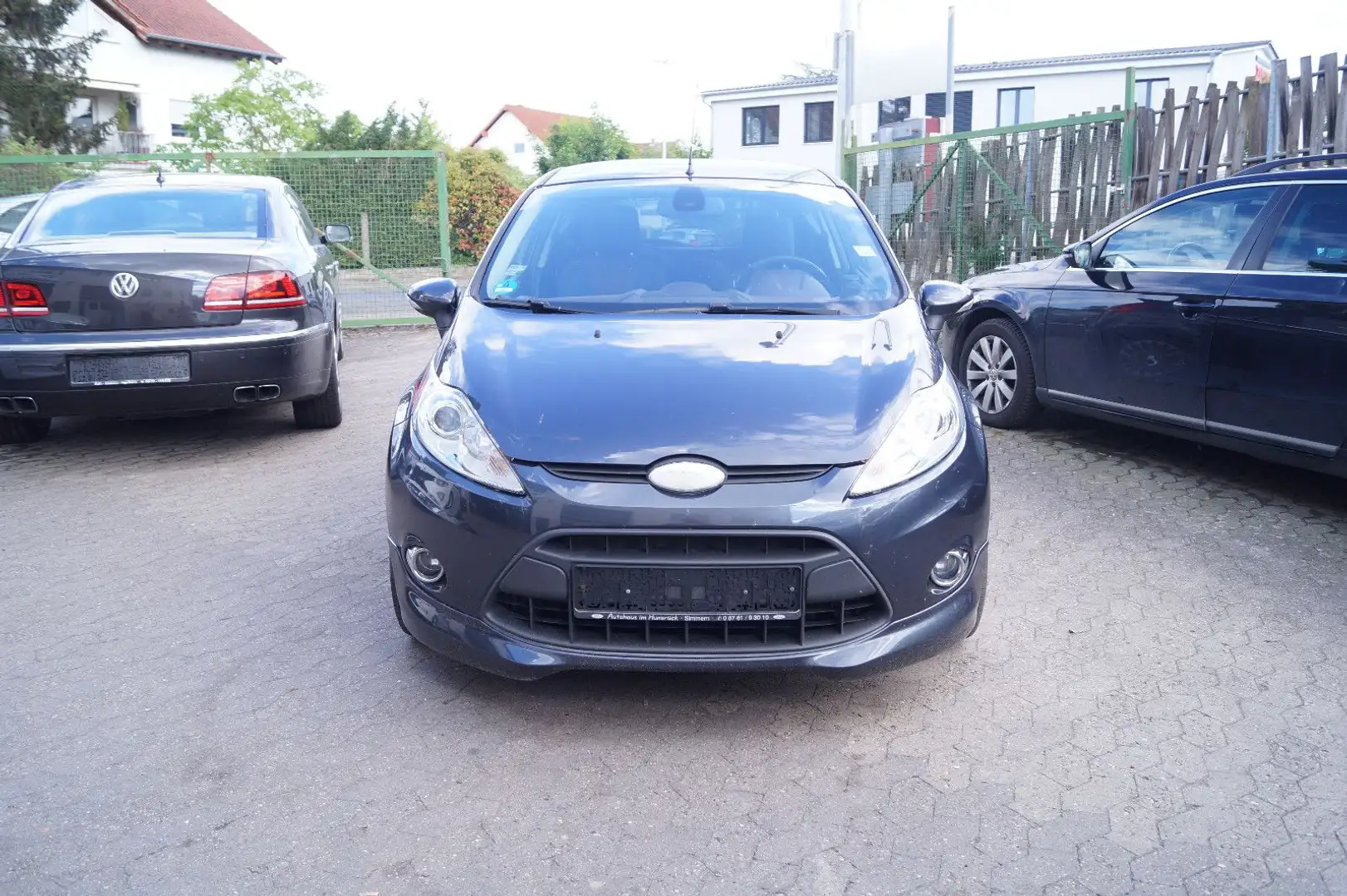 Ford Fiesta Titanium ST Line Klimautomatik PDC Grau - 2