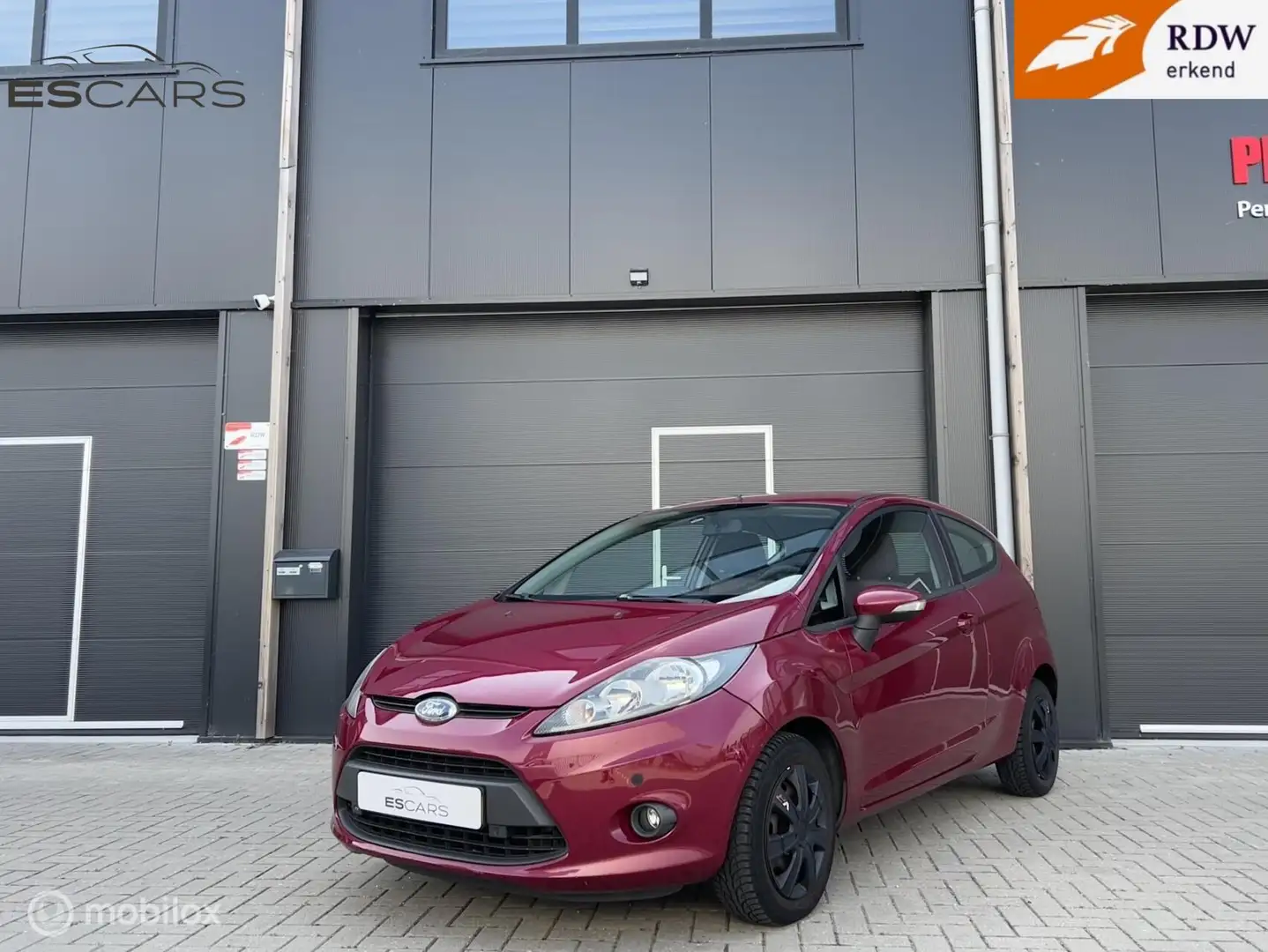 Ford Fiesta 1.25 Ghia Airco | Aux | Elek-ramen Rood - 1