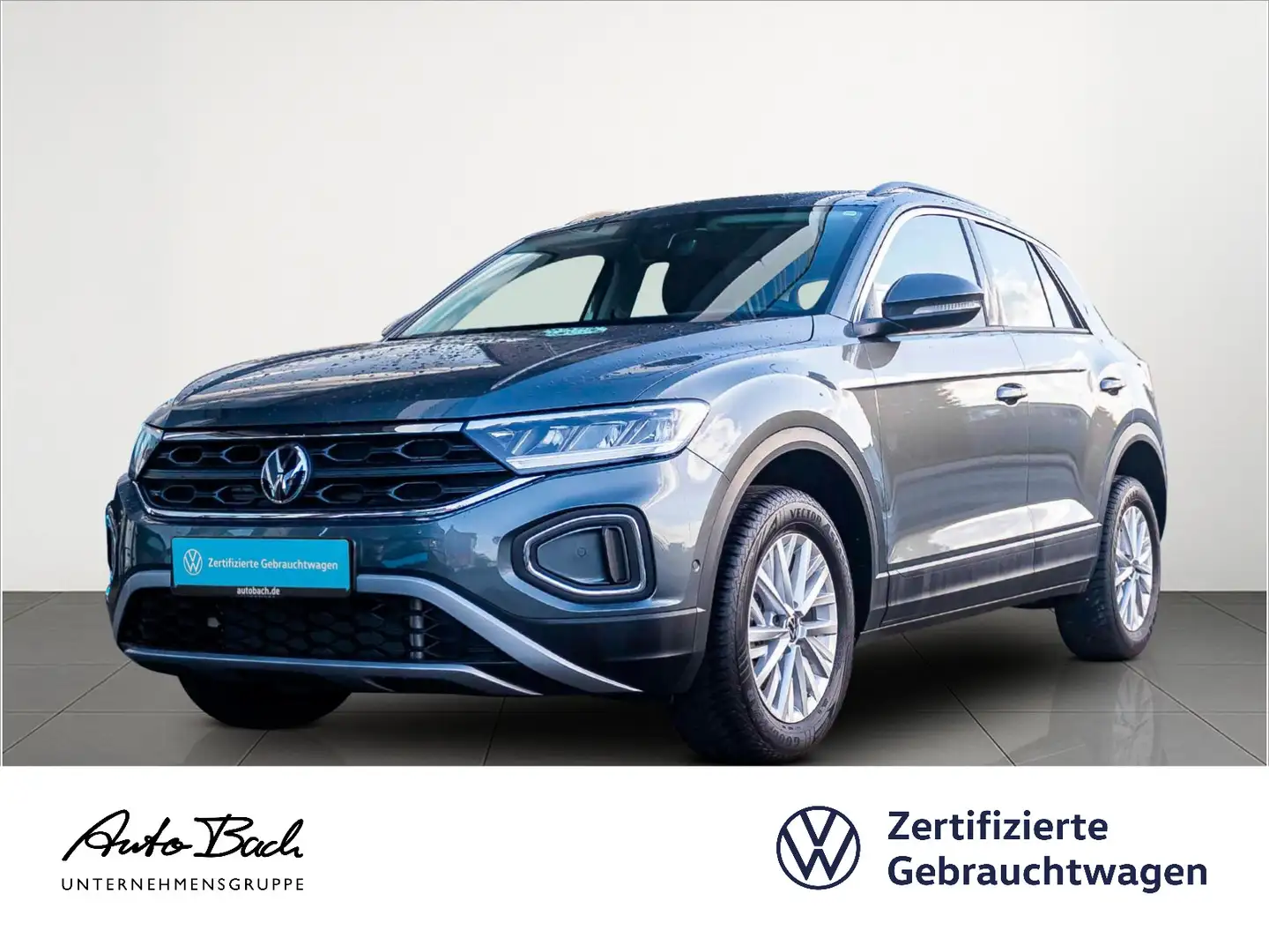 Volkswagen T-Roc 1.5 TSI Life DSG Navi LED Digital Cockpit Grijs - 1