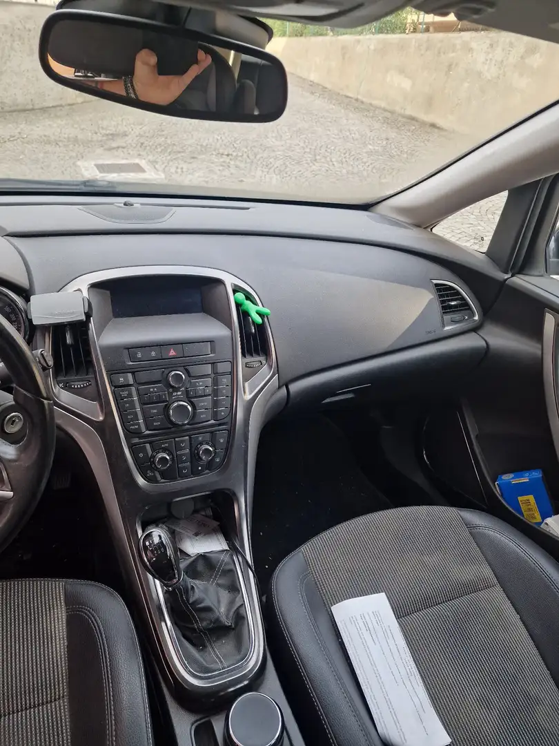 Opel Astra 1.7 cdti Cosmo 110cv - 2