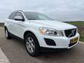 Volvo XC60 2.0T KINETIC  / AUTOMAAT / GOED ONDERHOUDEN Wit - thumbnail 3