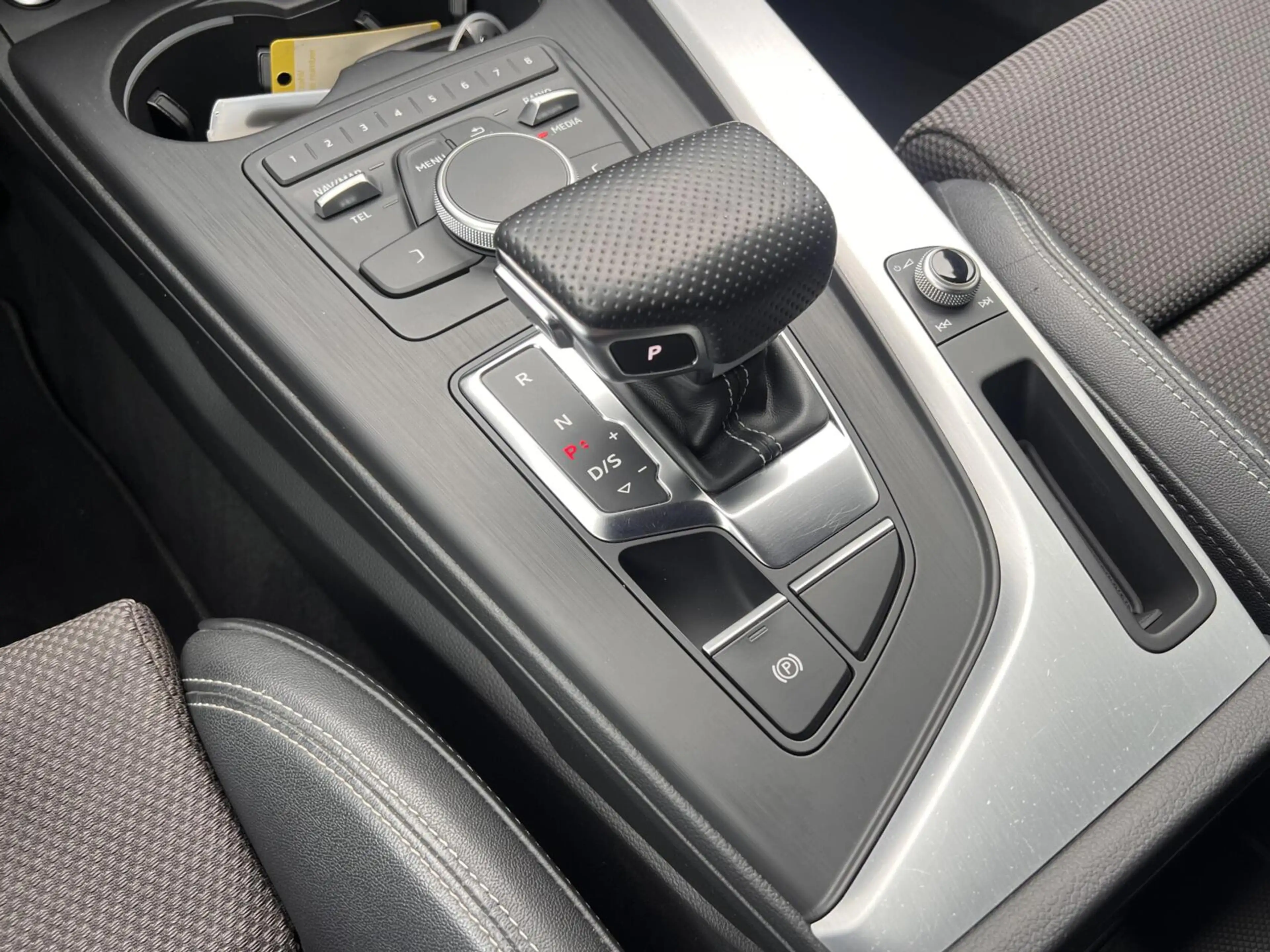 Audi A5 Sportback 2.0 TFSI Launch Edition S-Line 19"LMV LE — photo 36