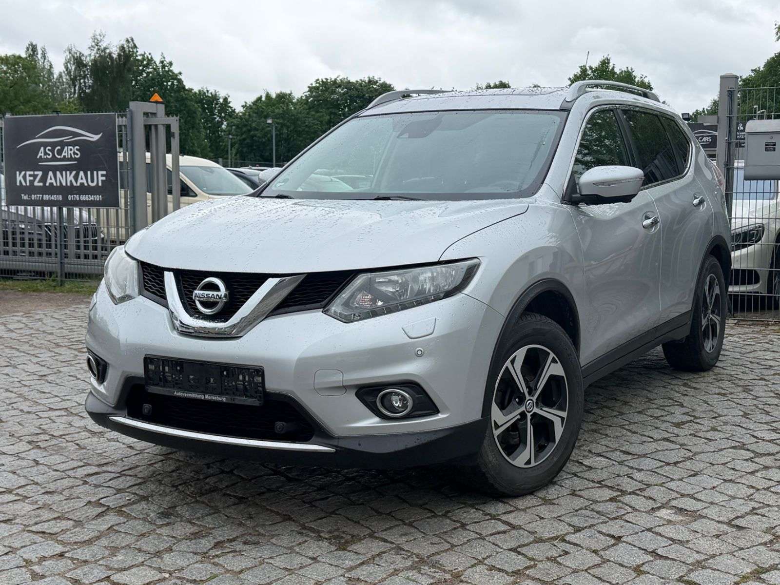 Second hand Nissan X-Trail 1.6