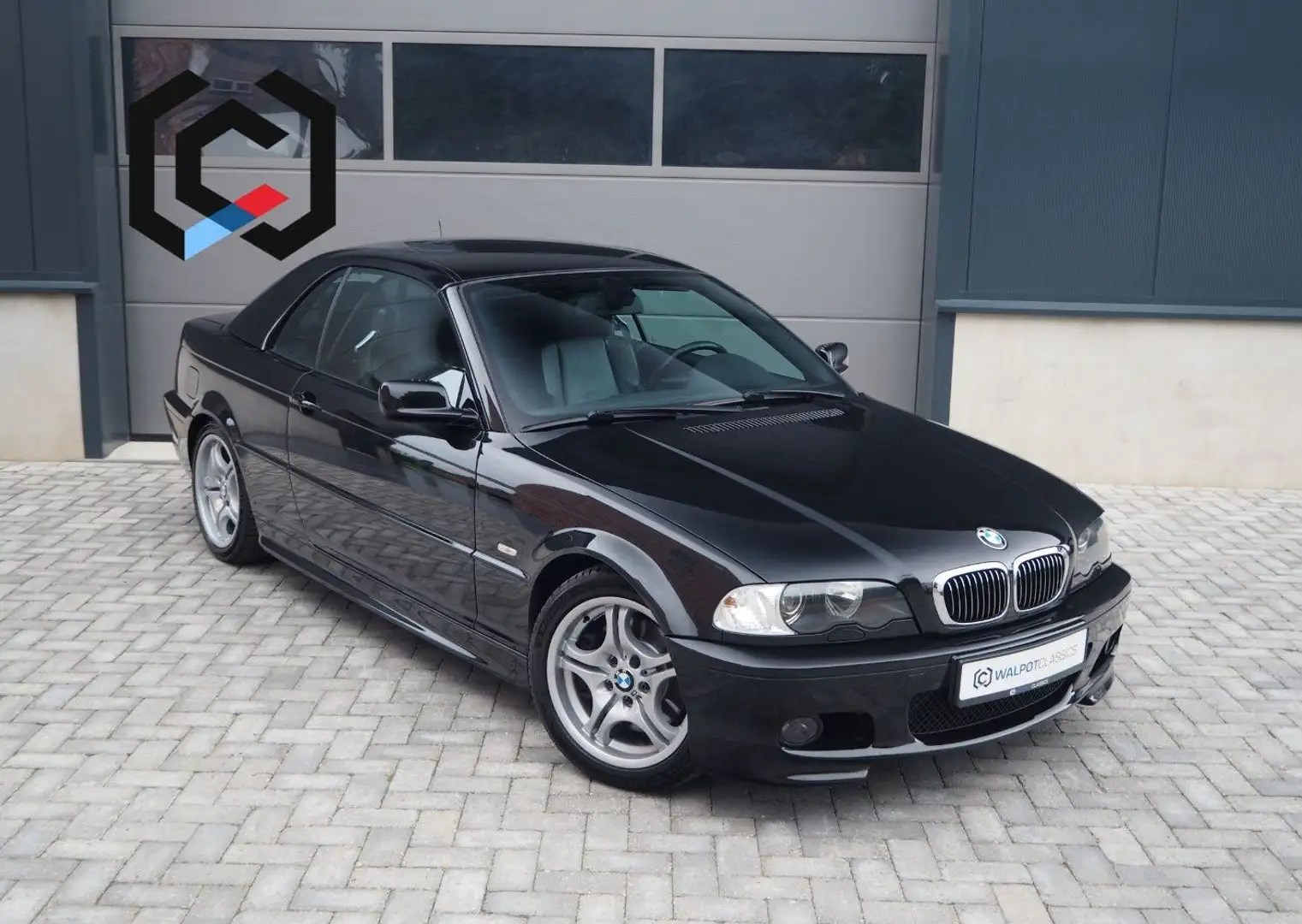 BMW 330 330 Cabrio M-Pakket en hardtop Noir - 2