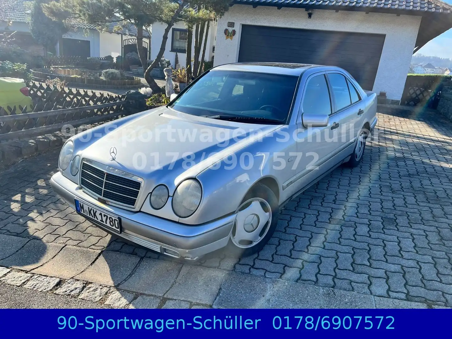Mercedes-Benz E 230 *1.HAND*KLIMA*SCHIEBEDACH*TÜV NEU* Silber - 1