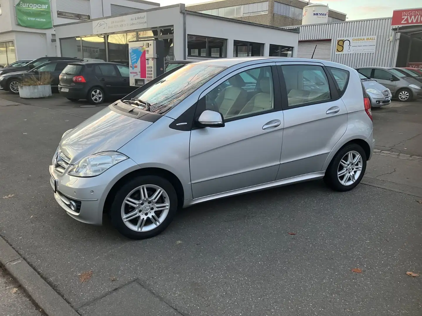 Mercedes-Benz A 200 A -Klasse A 200 Avantgarde mit Vollleder. Ezüst - 1