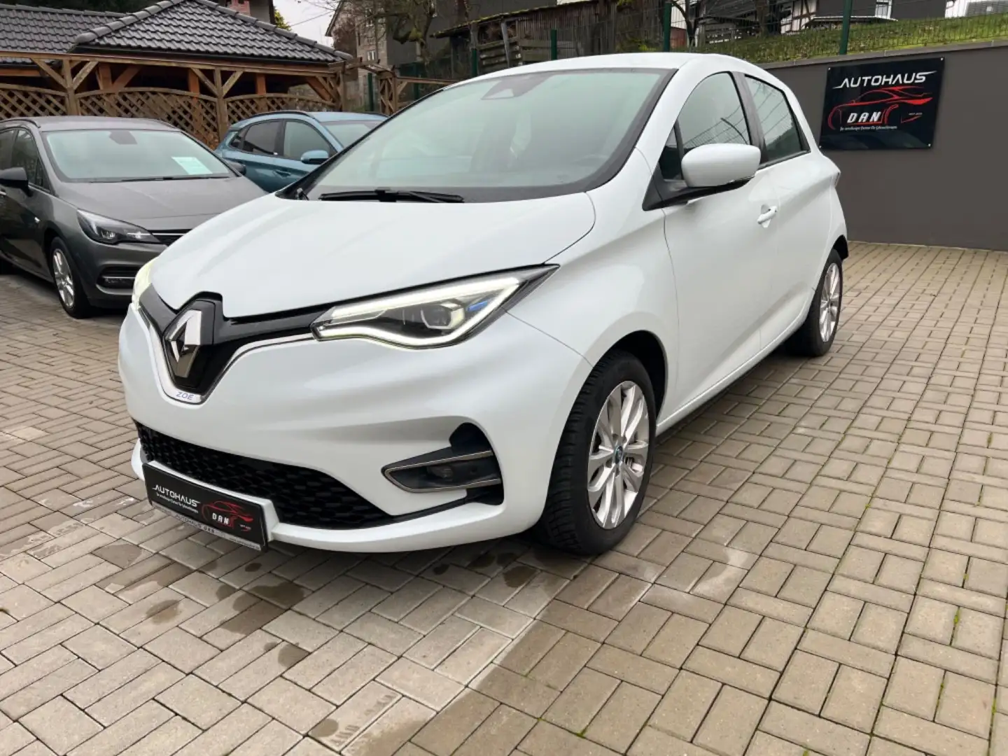 Renault ZOE R135/CCS/WINTER+VISIO PAKET/MIET-BATTERIE Blanc - 1
