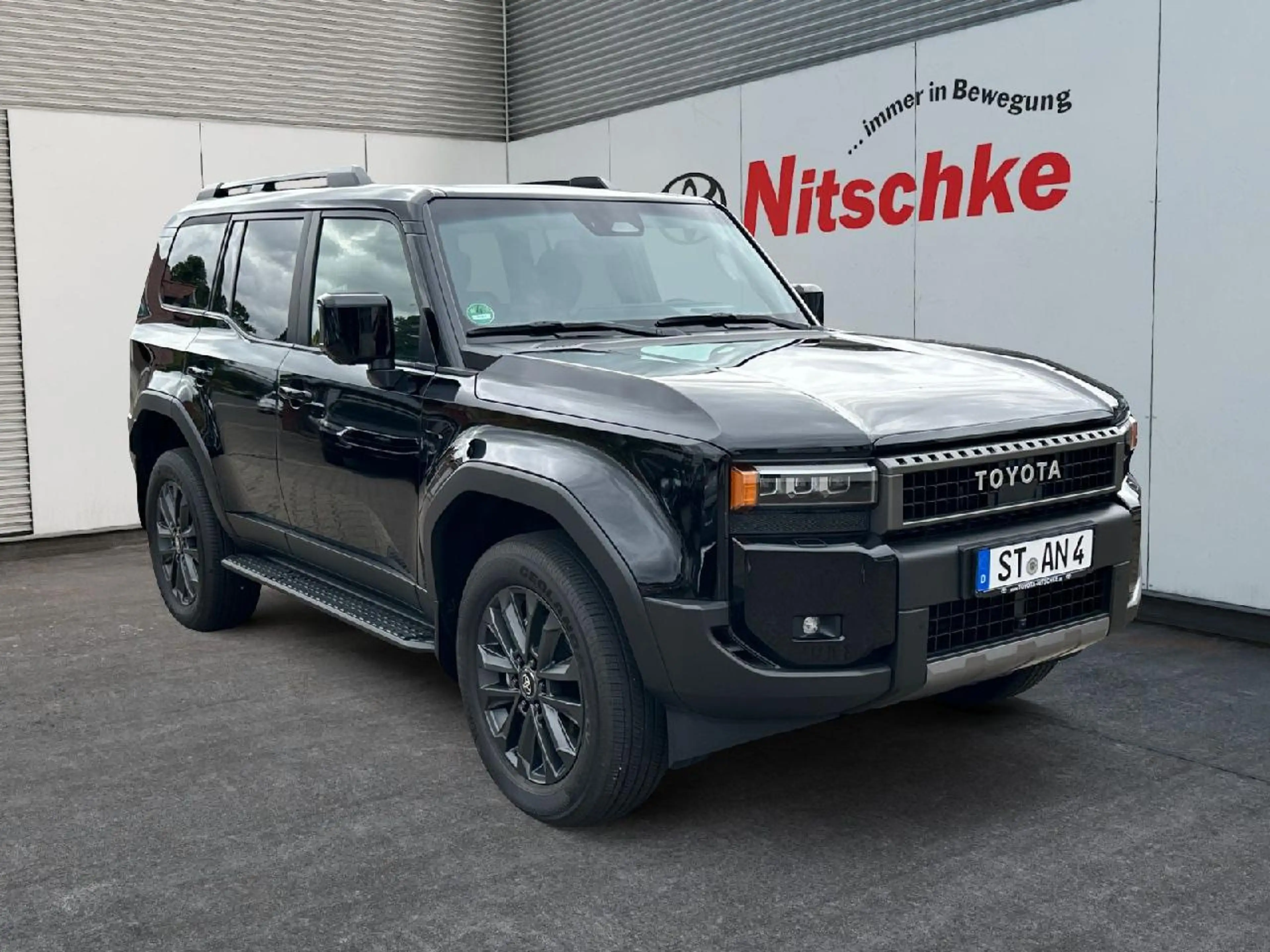 Toyota Land Cruiser 2,8 D-4D 151 kW AWD Lounge, Pano, AHK — photo 7