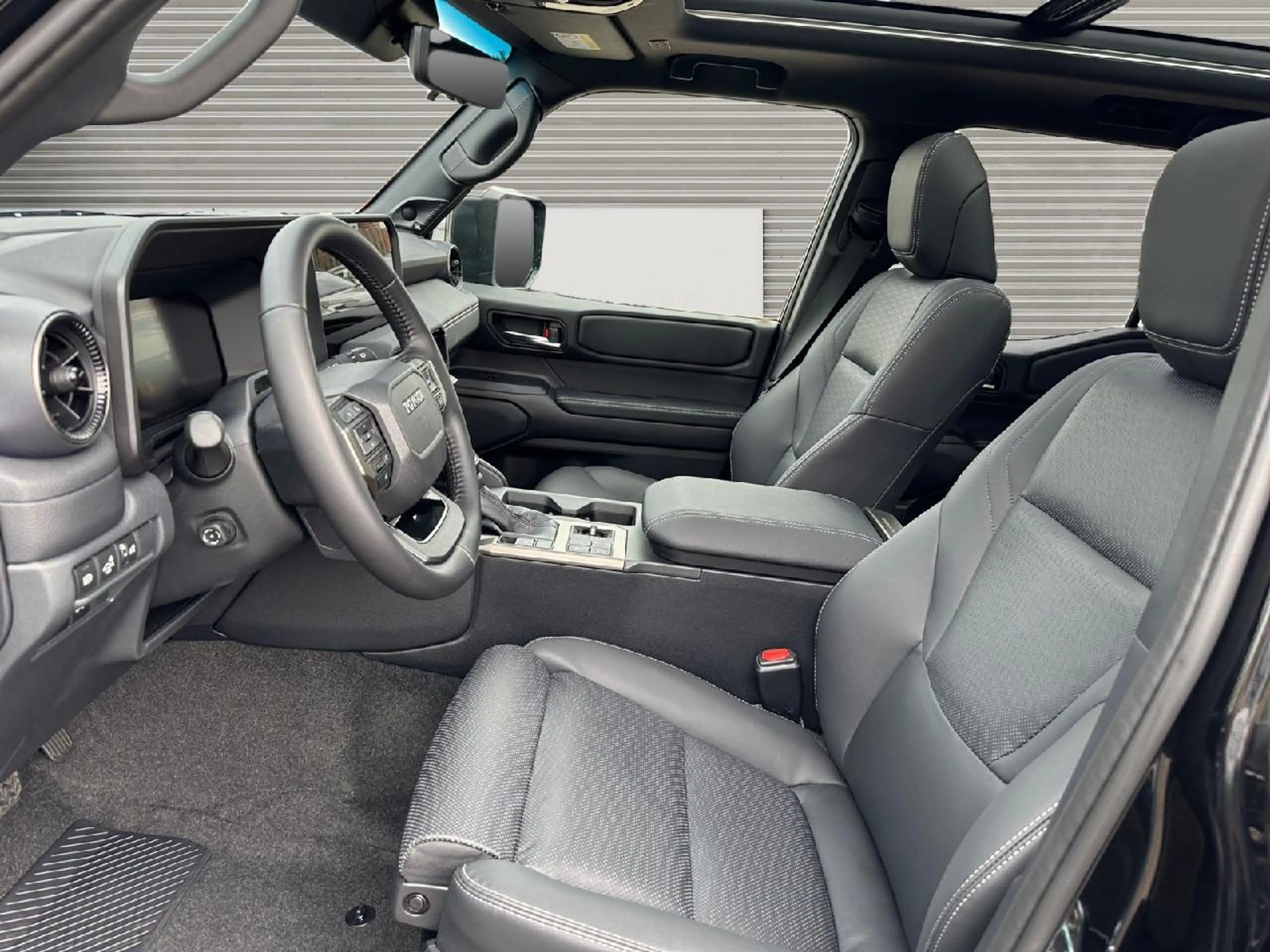 Toyota Land Cruiser 2,8 D-4D 151 kW AWD Lounge, Pano, AHK — photo 9