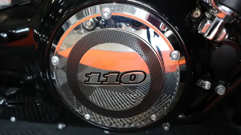 Harley-Davidson Street Glide - foto 7