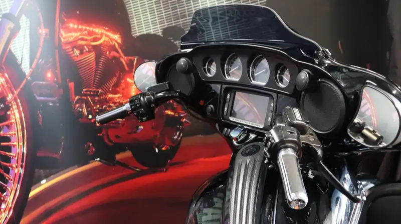 Harley-Davidson Street Glide - foto 5