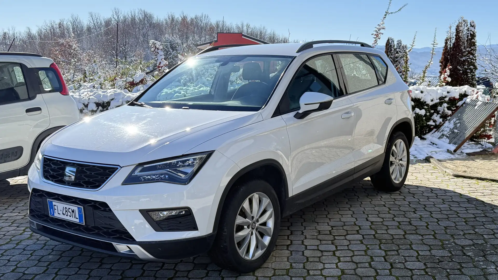 SEAT Ateca Ateca 1.6 tdi Business my16 Ok NeoPatentati Bianco - 1