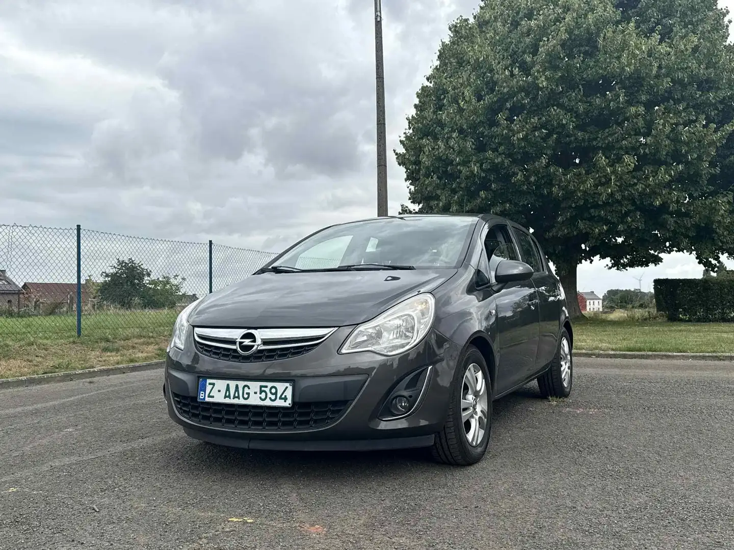 Opel Corsa Corsa 1.2i ** 32.500 km ** AIRCO ** GARANTIE ** Gri - 1