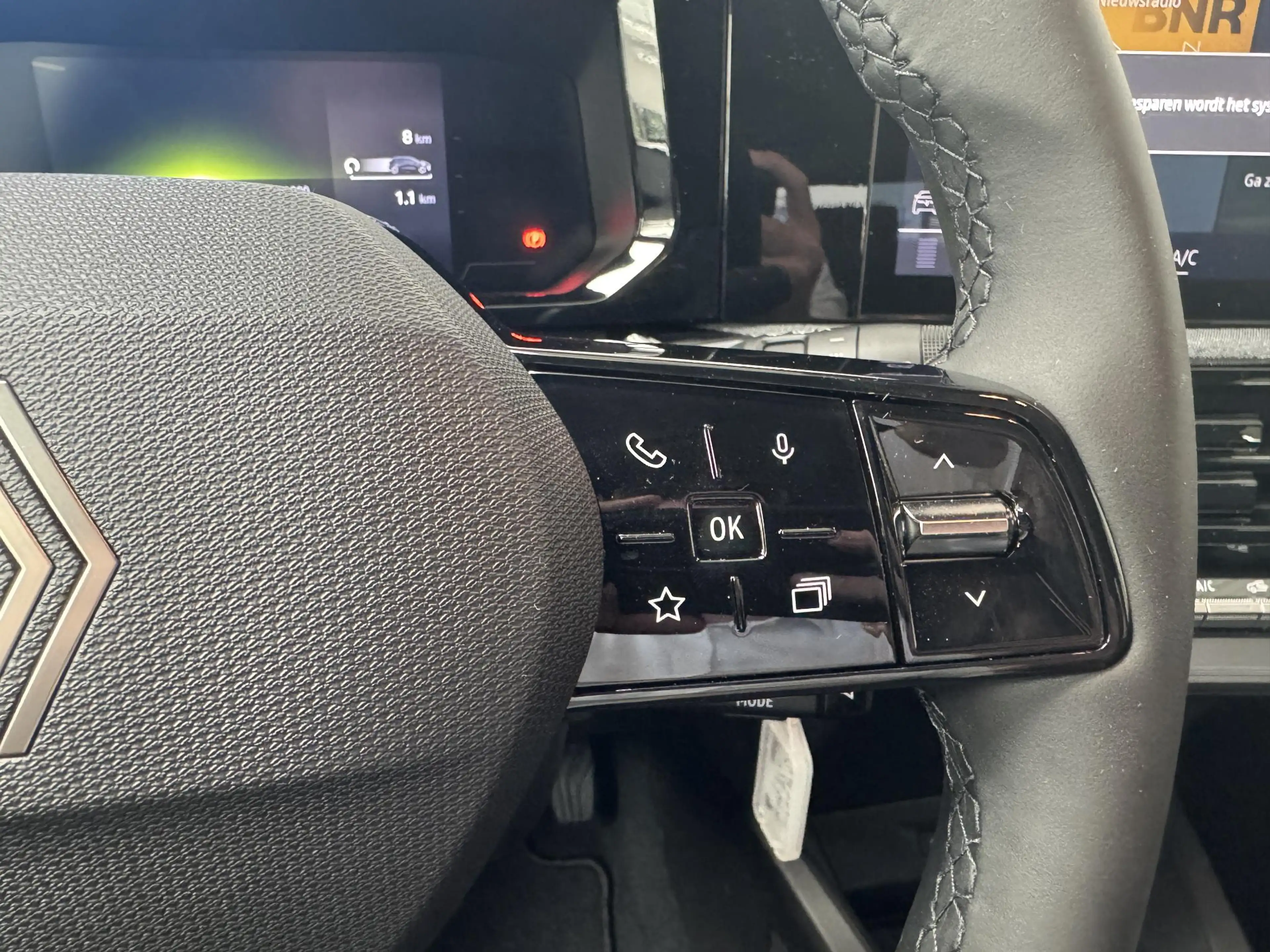 Renault Clio 1.2 TCe 115 Evolution | DEMO | Apple Carplay / And — photo 16