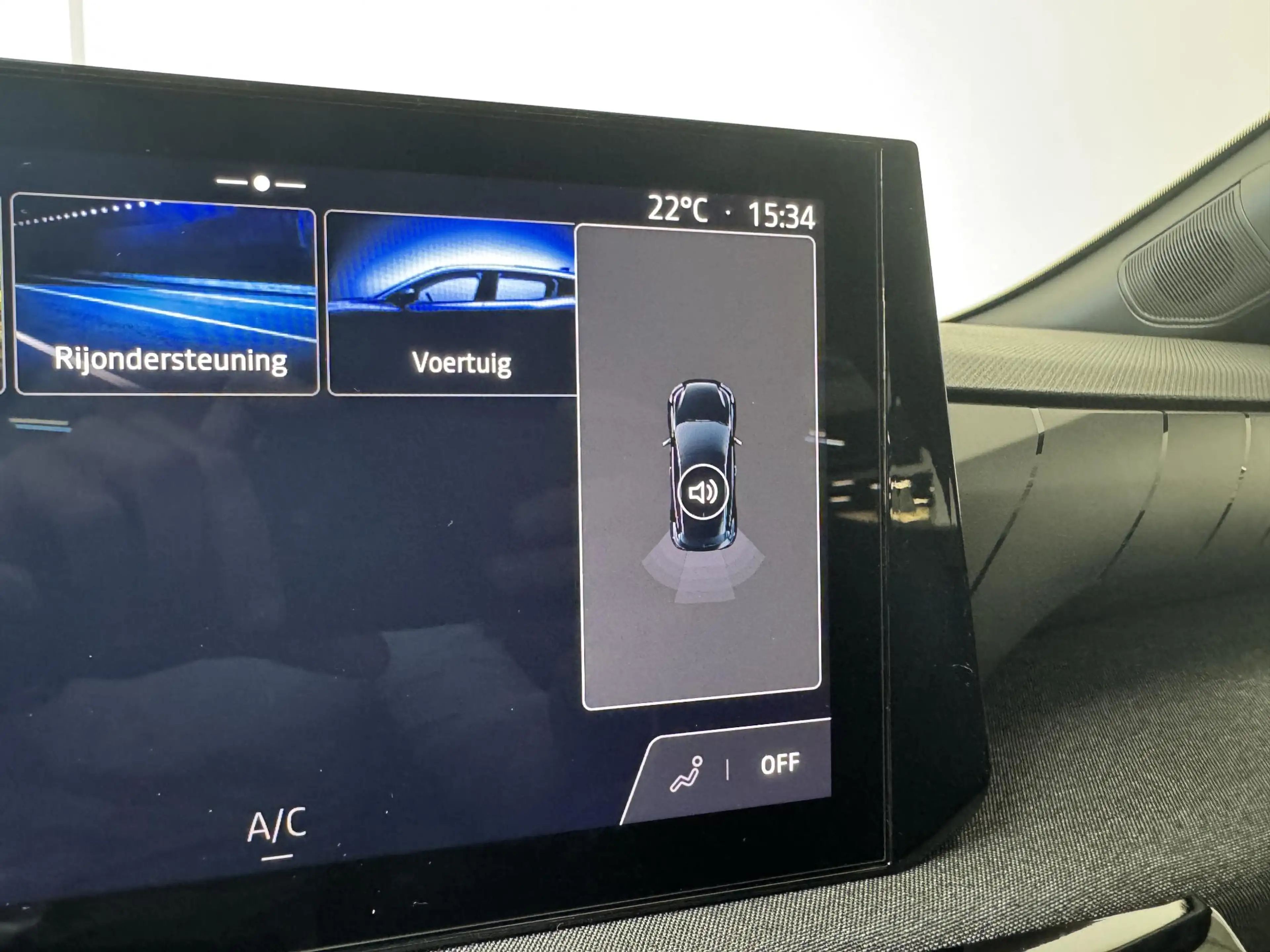 Renault Clio 1.2 TCe 115 Evolution | DEMO | Apple Carplay / And — photo 12