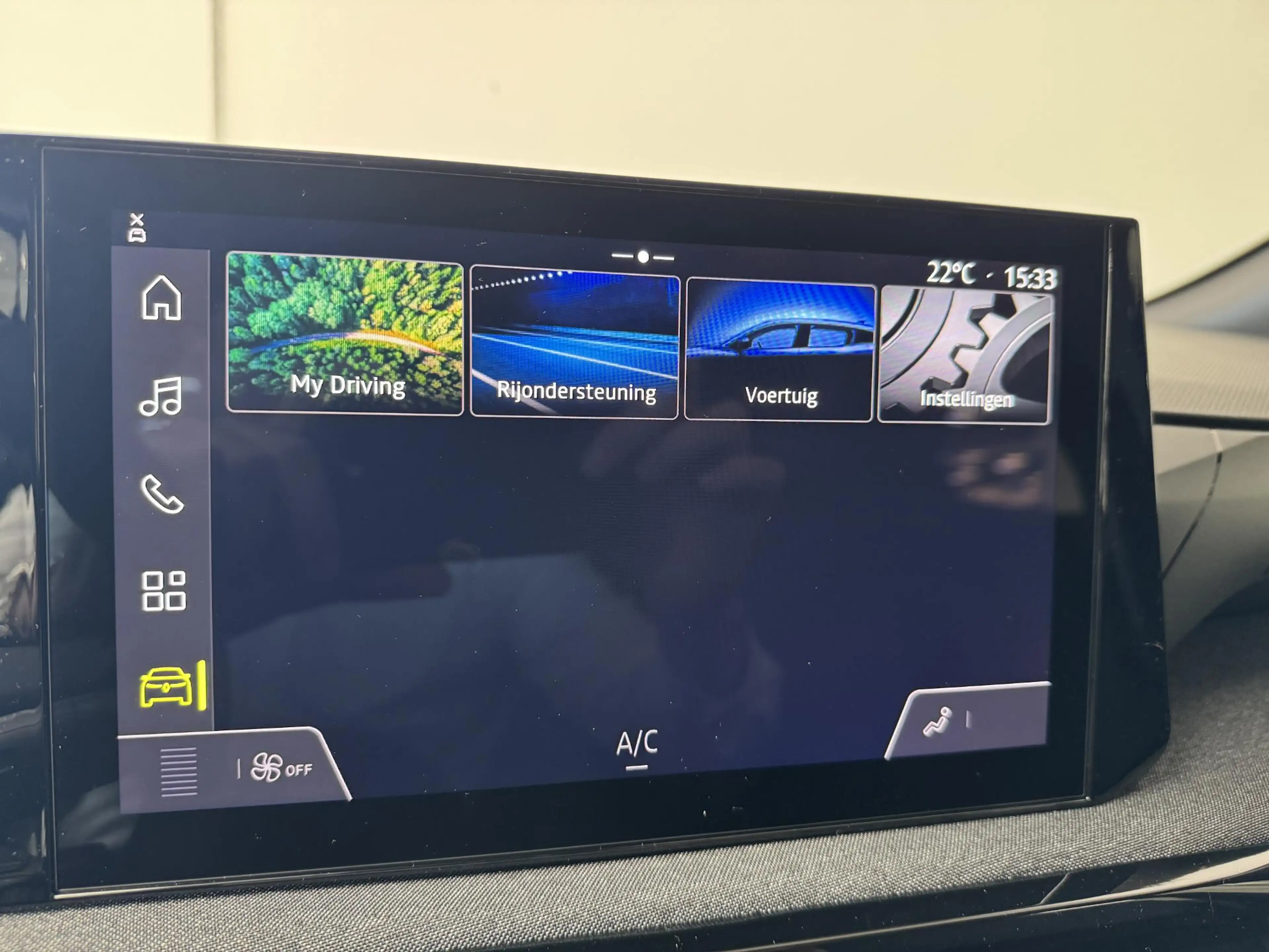Renault Clio 1.2 TCe 115 Evolution | DEMO | Apple Carplay / And — photo 25