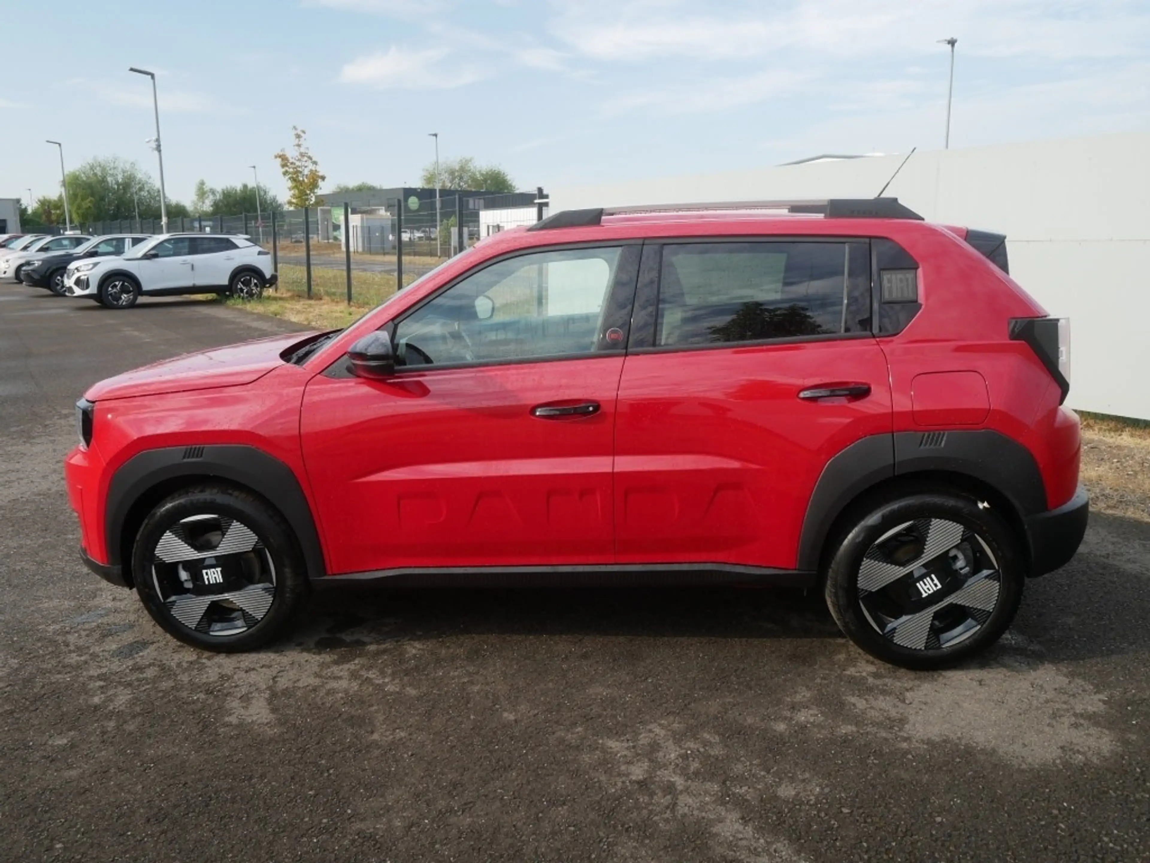 Fiat Grande Panda LA PRIMA HYBRID 1.2 eDCT 110 PS WINTER — photo 6